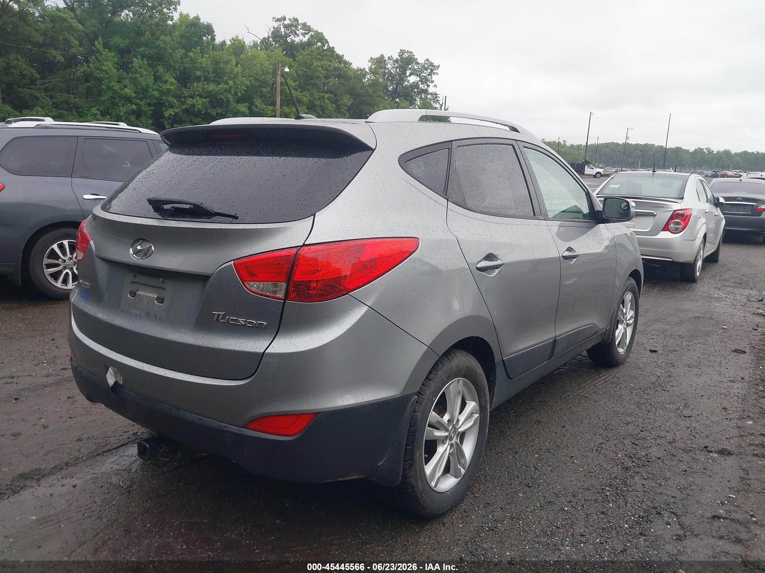 2013 Hyundai Tucson Gls Серебряный vin: KM8JU3AC2DU760184