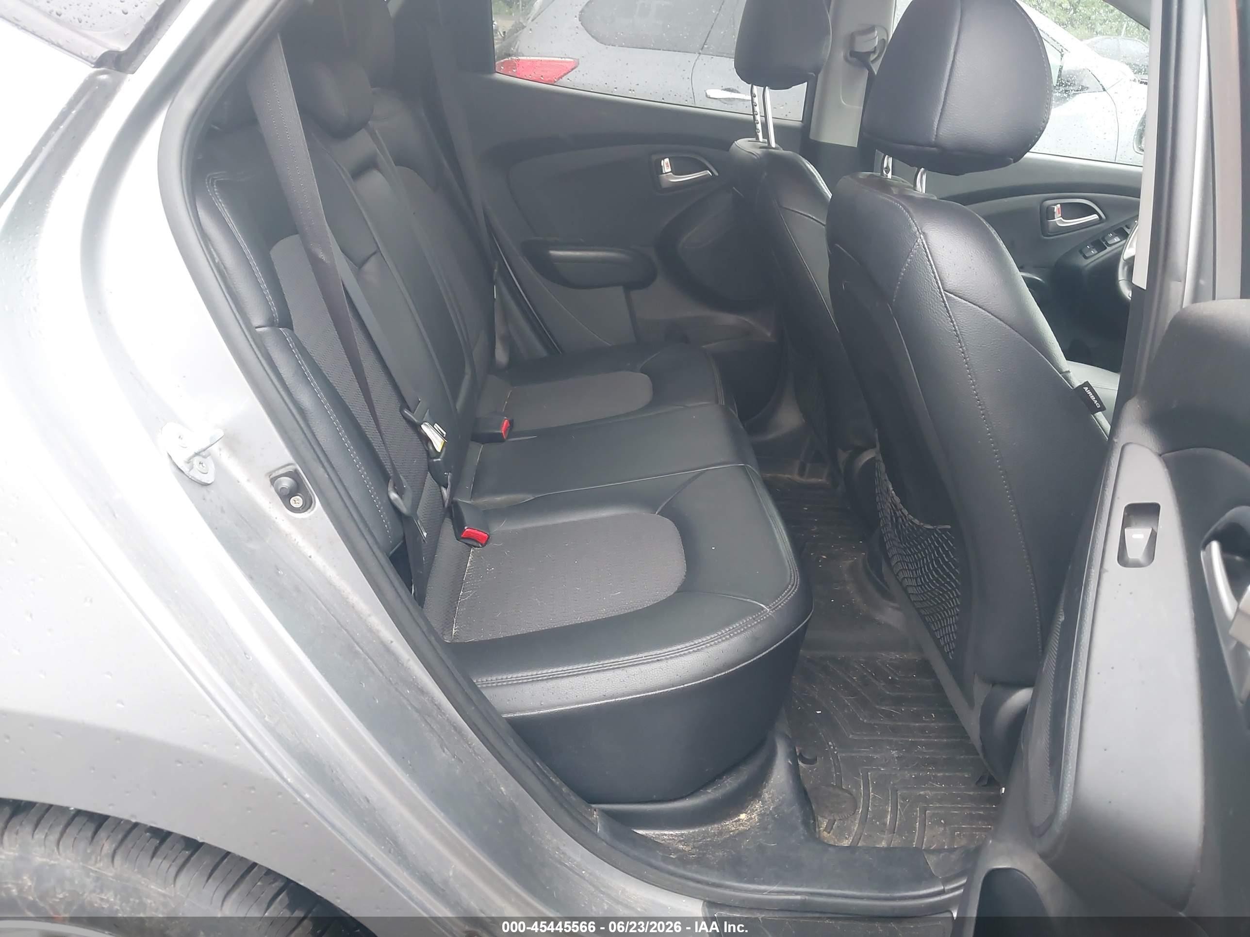 2013 Hyundai Tucson Gls Серебряный vin: KM8JU3AC2DU760184