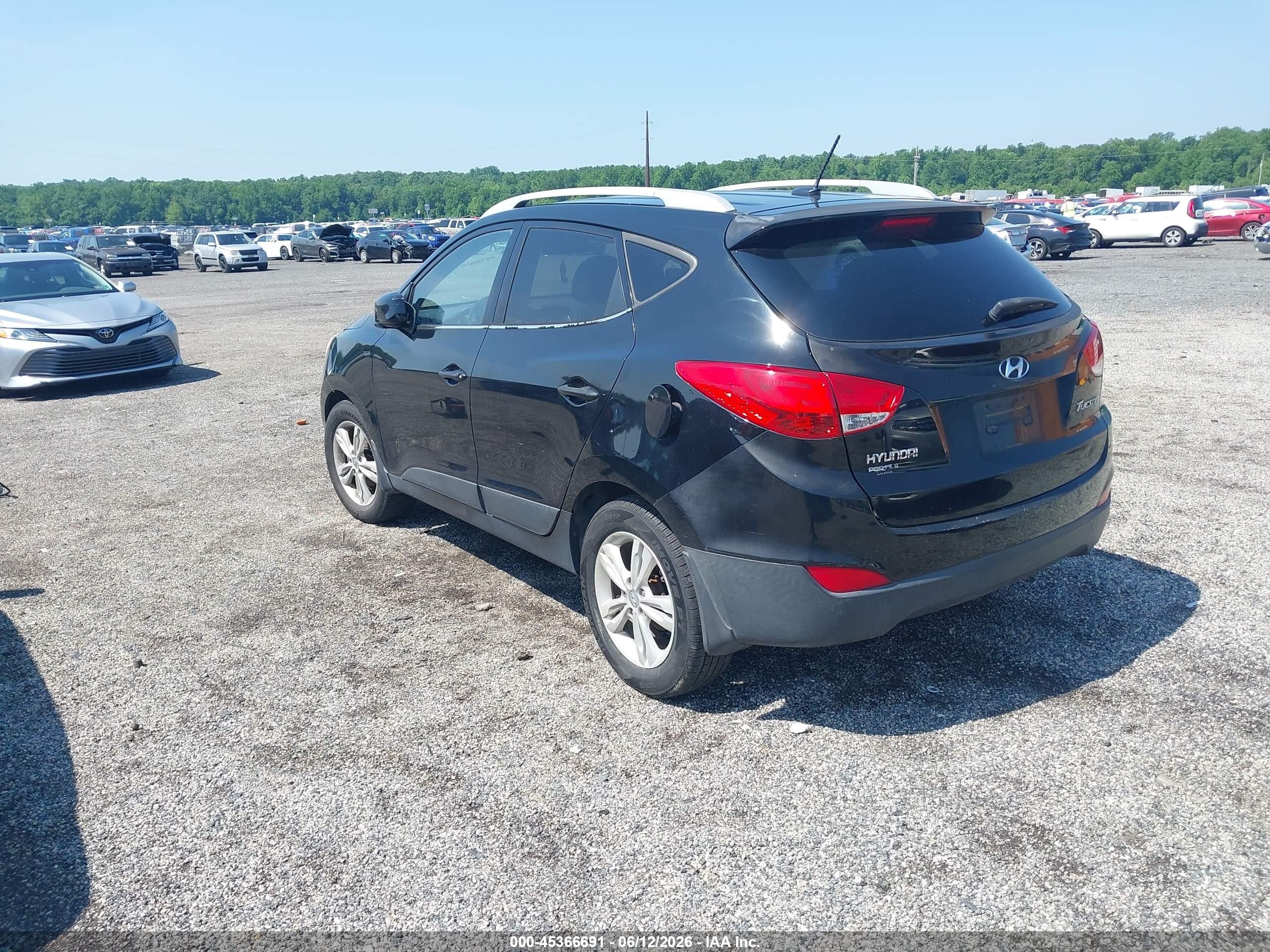 2011 Hyundai Tucson Gls Black vin: KM8JU3AC3BU128274