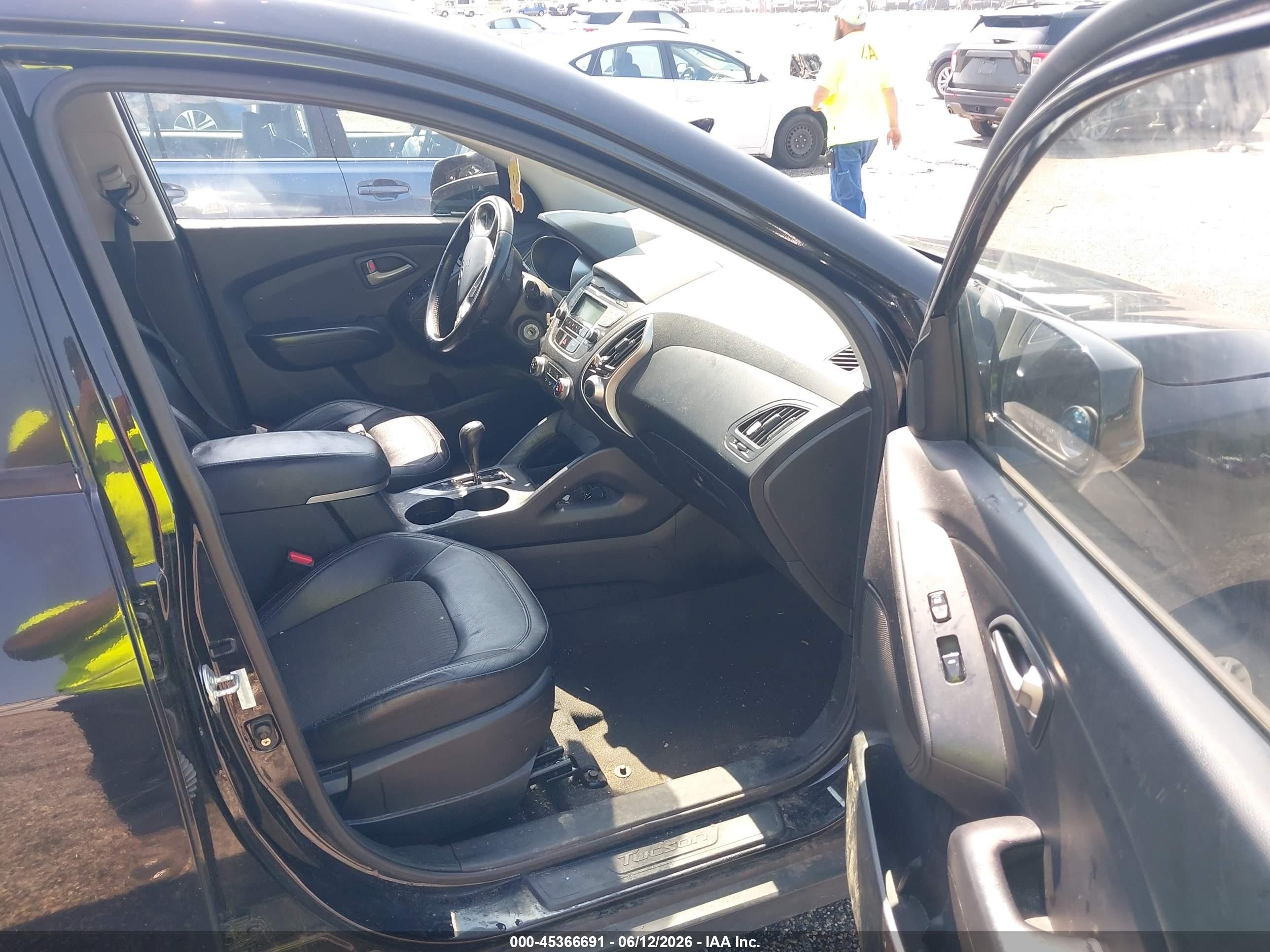 2011 Hyundai Tucson Gls Black vin: KM8JU3AC3BU128274