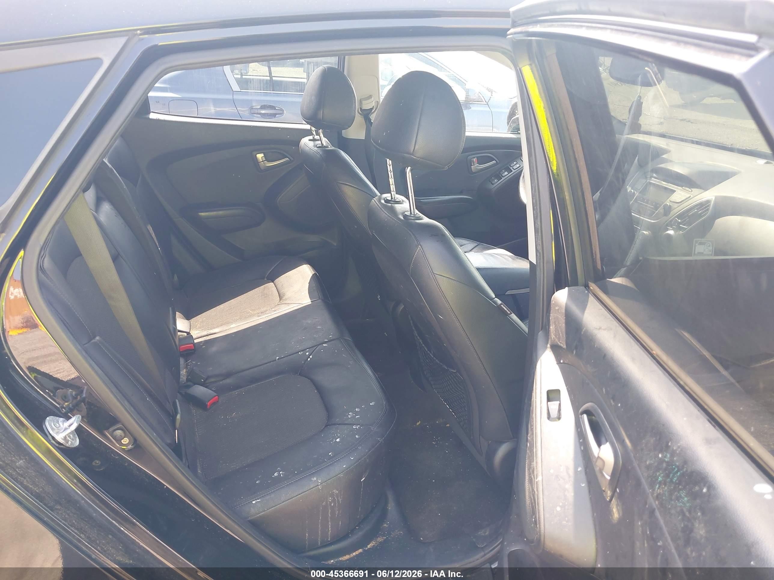 2011 Hyundai Tucson Gls Black vin: KM8JU3AC3BU128274