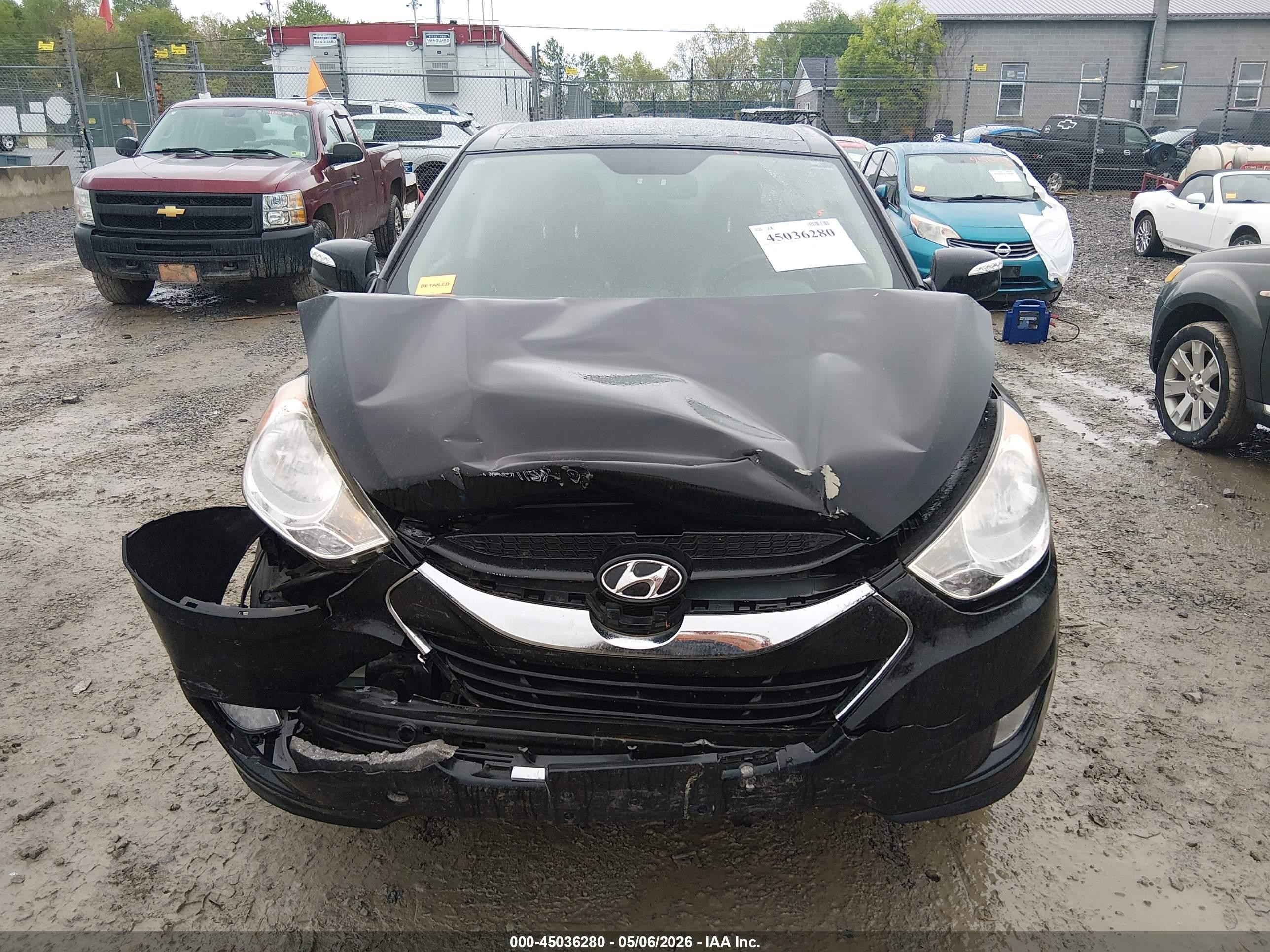 2011 Hyundai Tucson Limited Black vin: KM8JU3AC3BU131871