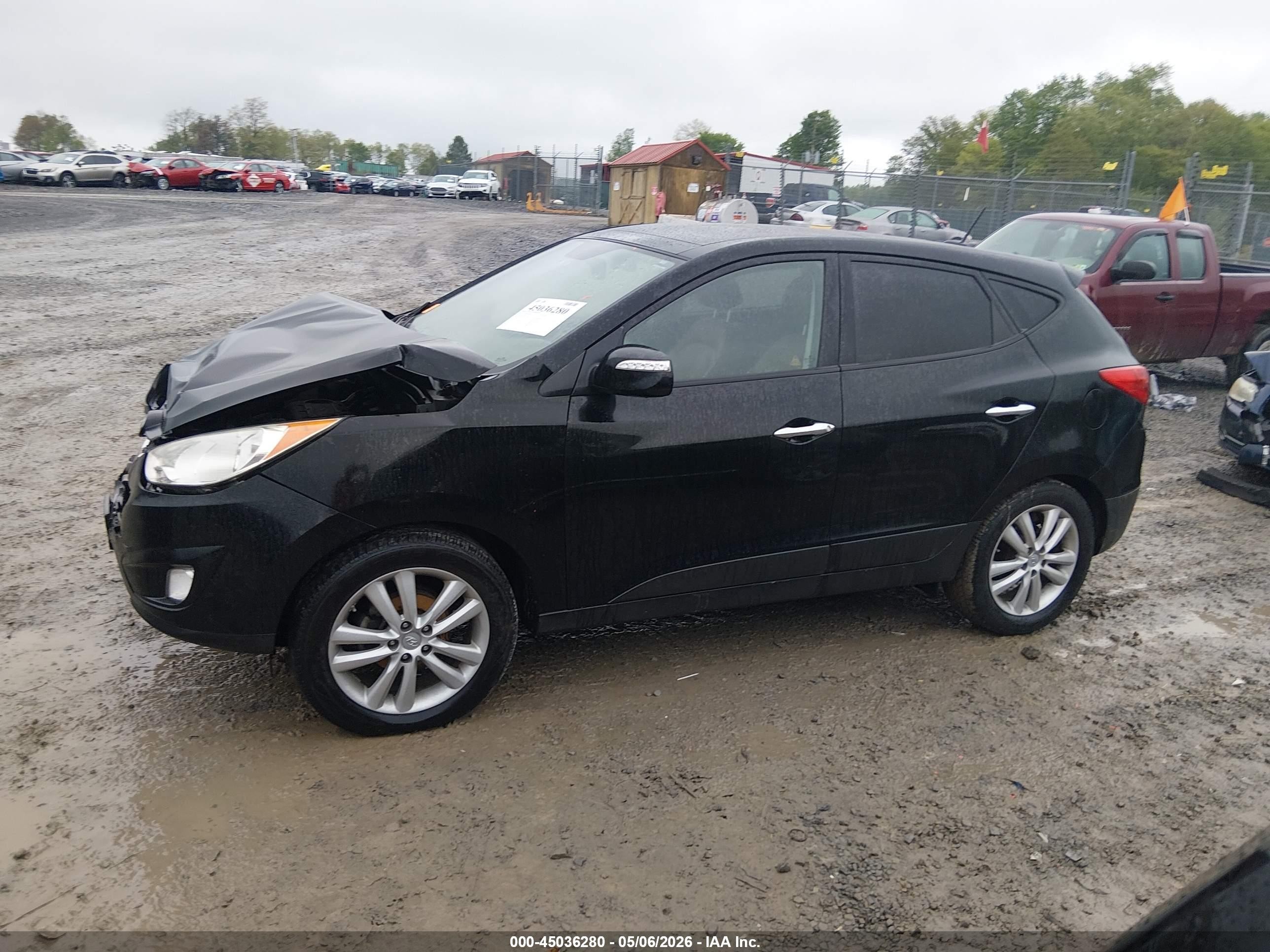 2011 Hyundai Tucson Limited Black vin: KM8JU3AC3BU131871