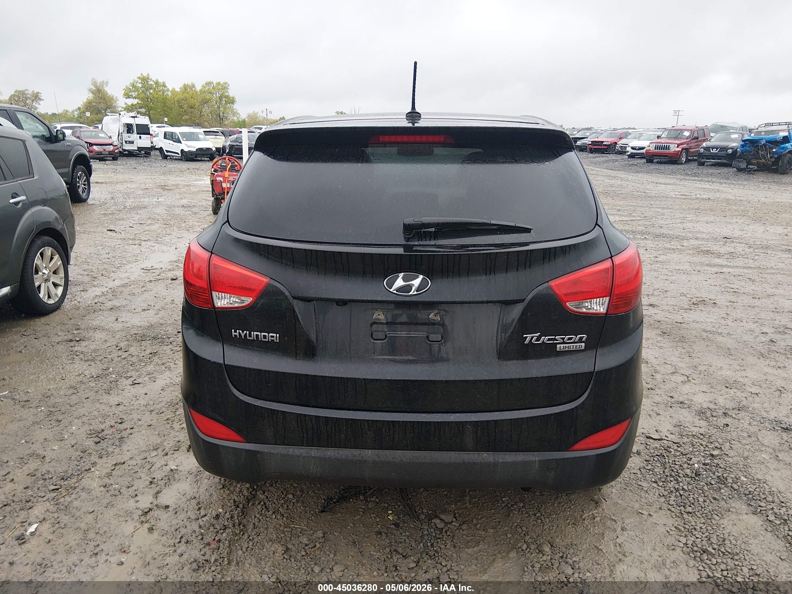 2011 Hyundai Tucson Limited Black vin: KM8JU3AC3BU131871