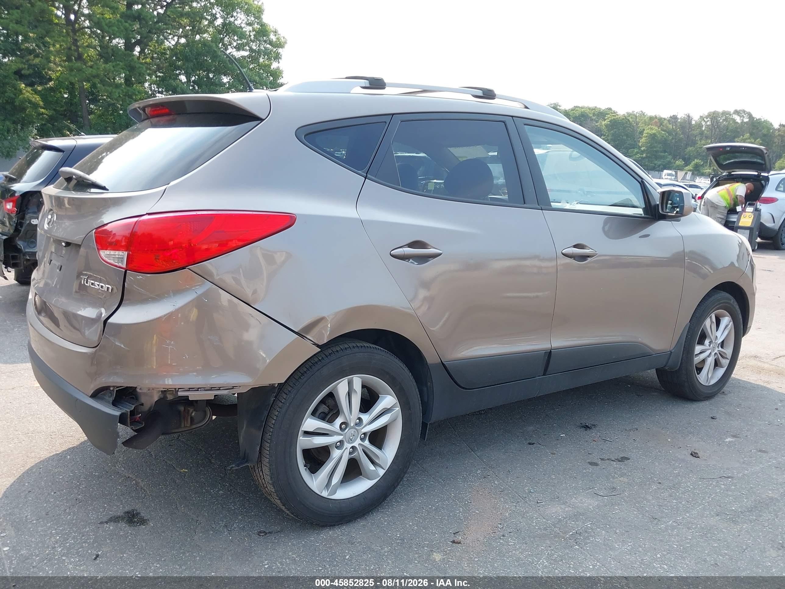 2011 Hyundai Tucson Gls Brown vin: KM8JU3AC3BU190242