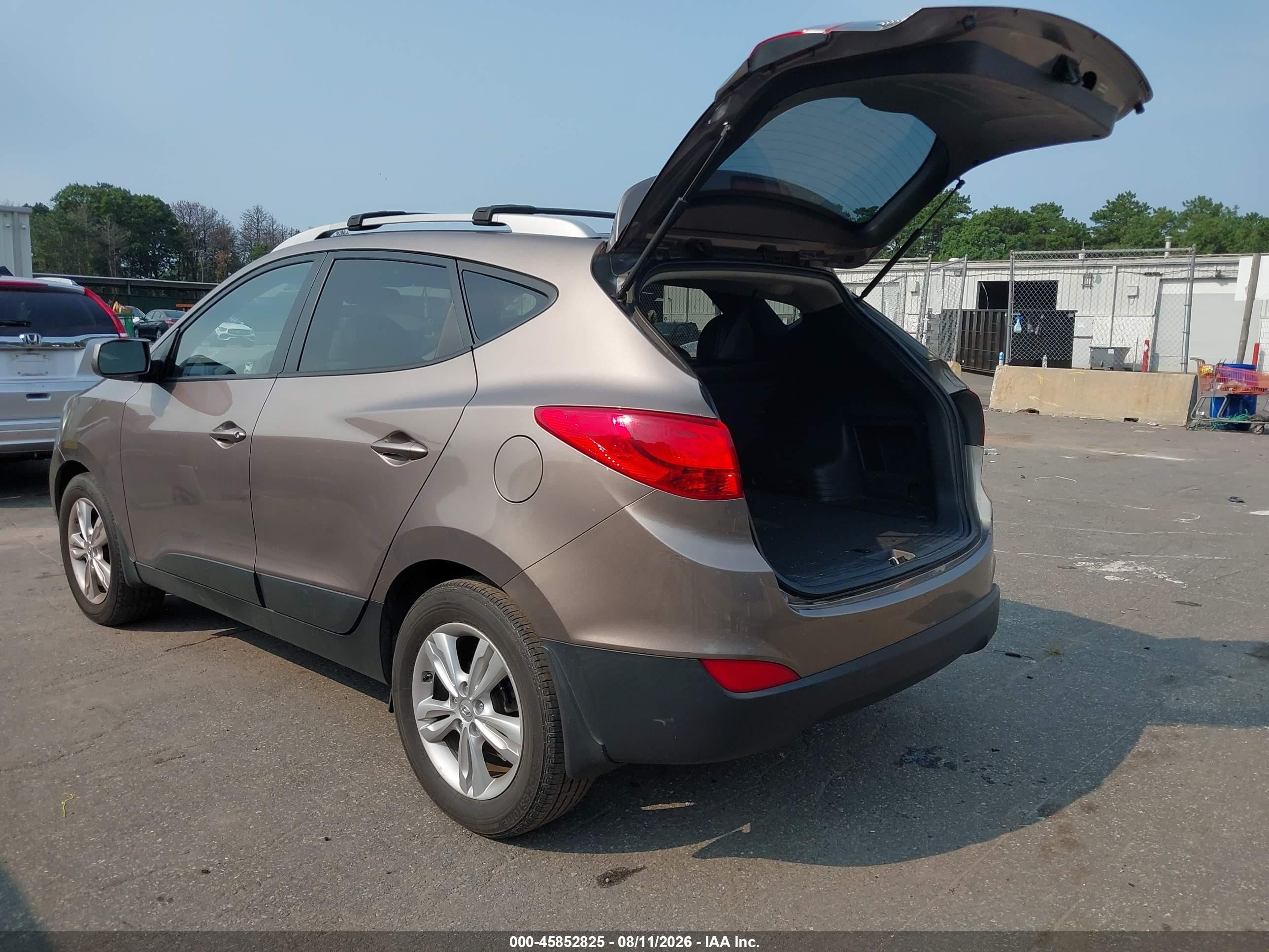 2011 Hyundai Tucson Gls Brown vin: KM8JU3AC3BU190242