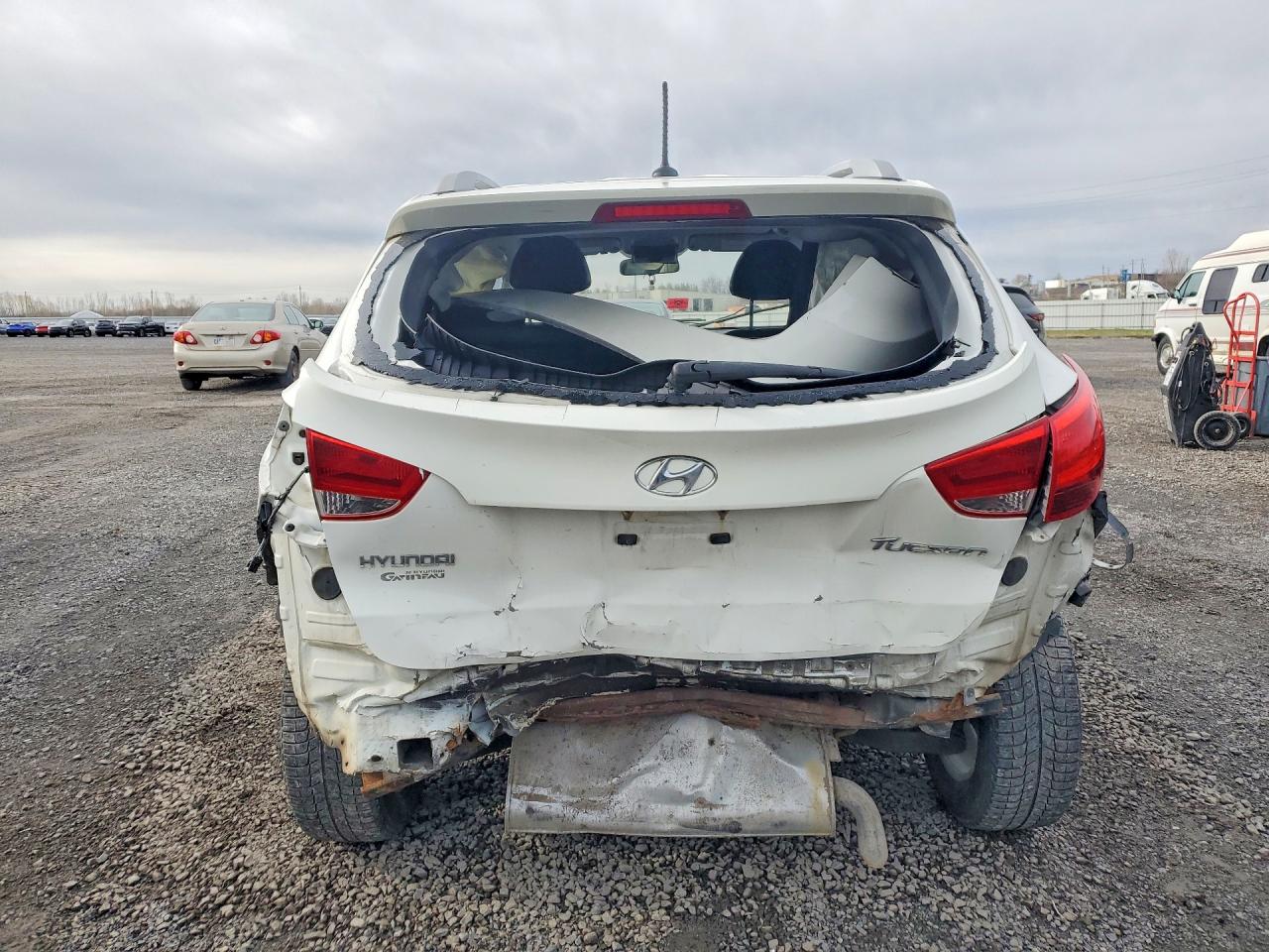 2011 Hyundai Tucson Gls White vin: KM8JU3AC3BU251542