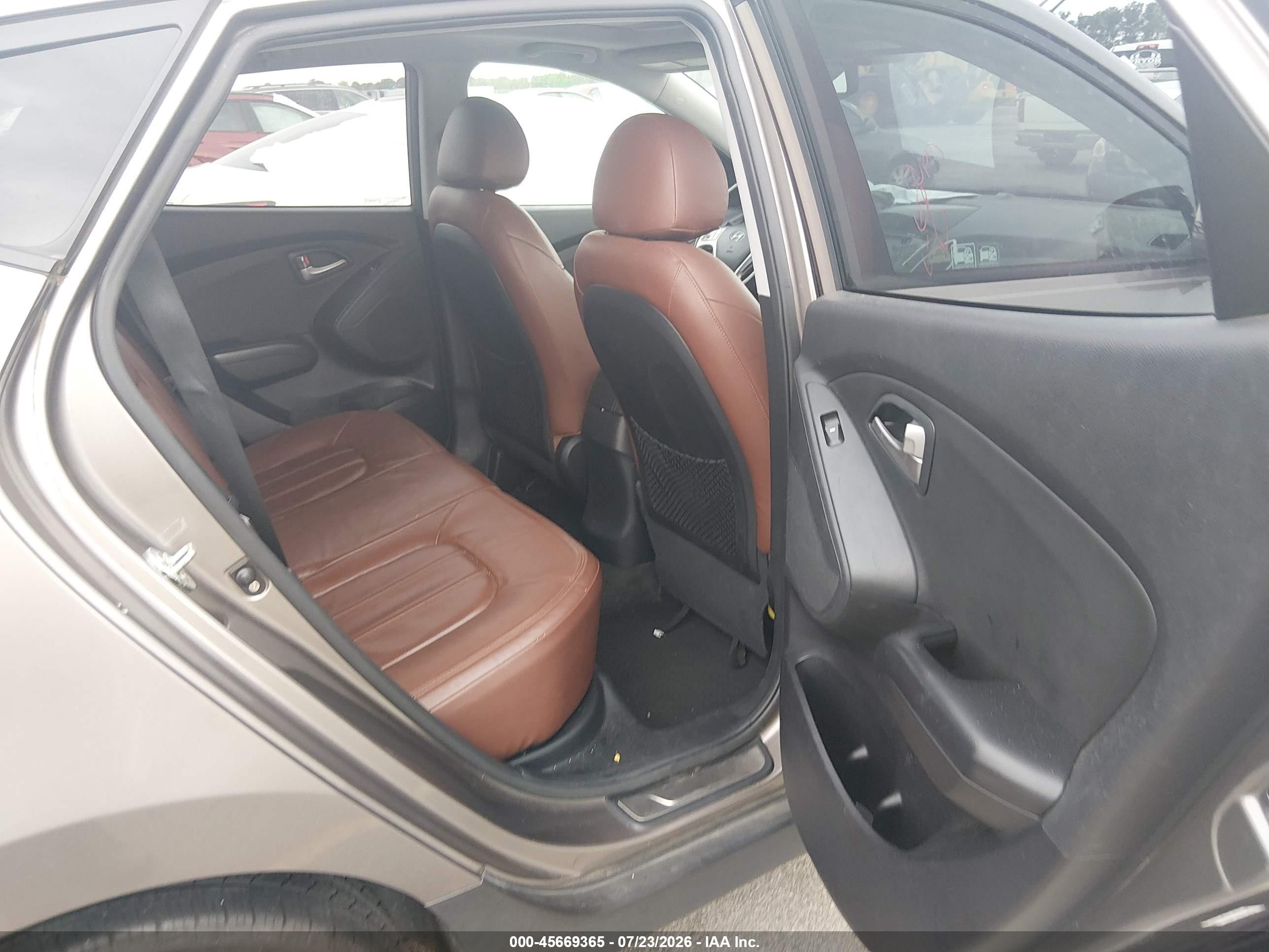 2011 Hyundai Tucson Limited Brown vin: KM8JU3AC3BU276456