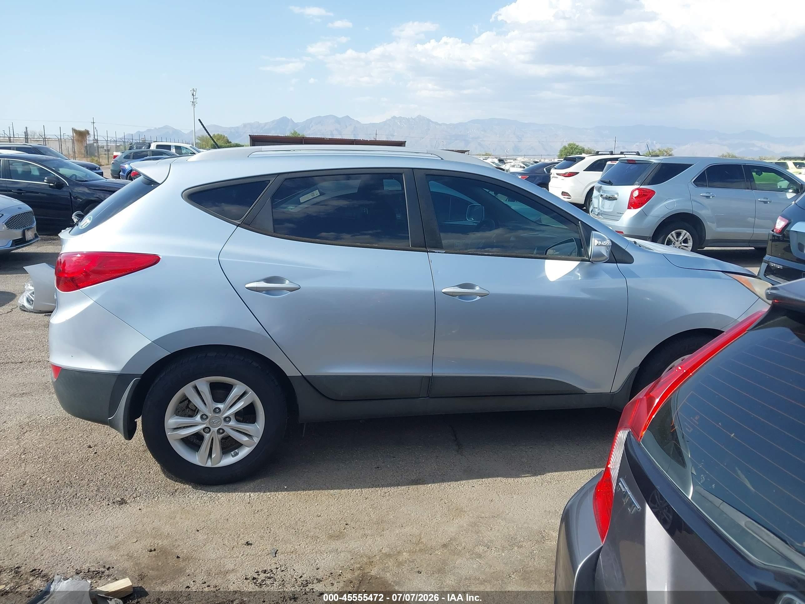 2012 Hyundai Tucson Gls Light Blue vin: KM8JU3AC3CU364733