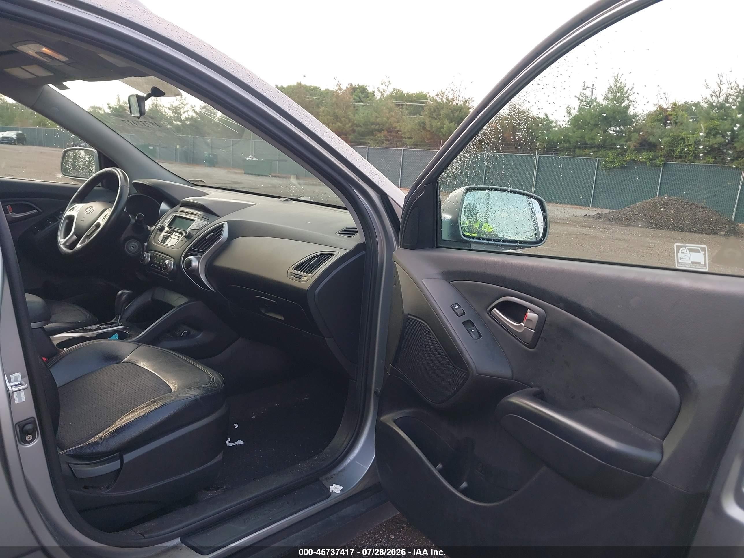 2012 Hyundai Tucson Gls Silver vin: KM8JU3AC3CU373612