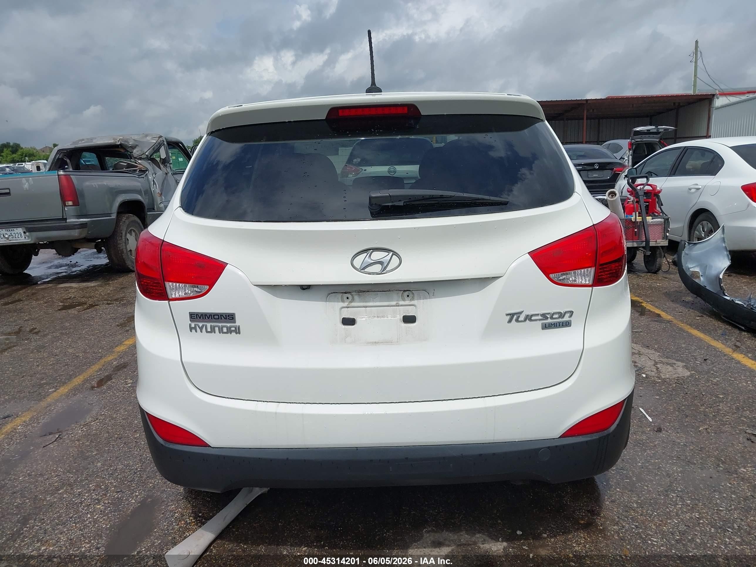 2012 Hyundai Tucson Limited White vin: KM8JU3AC3CU462029