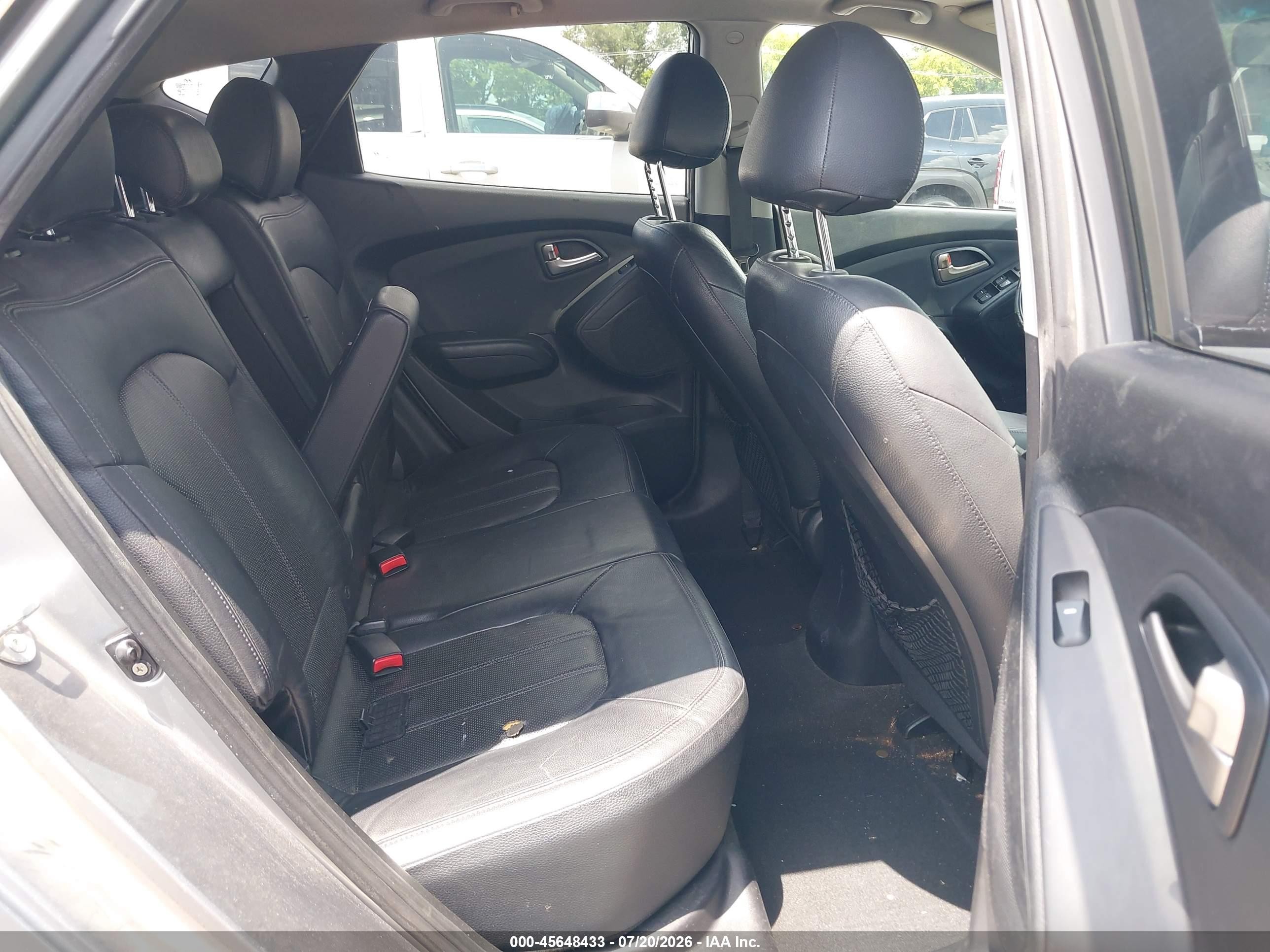 2010 Hyundai Tucson Limited Gray vin: KM8JU3AC4AU038548