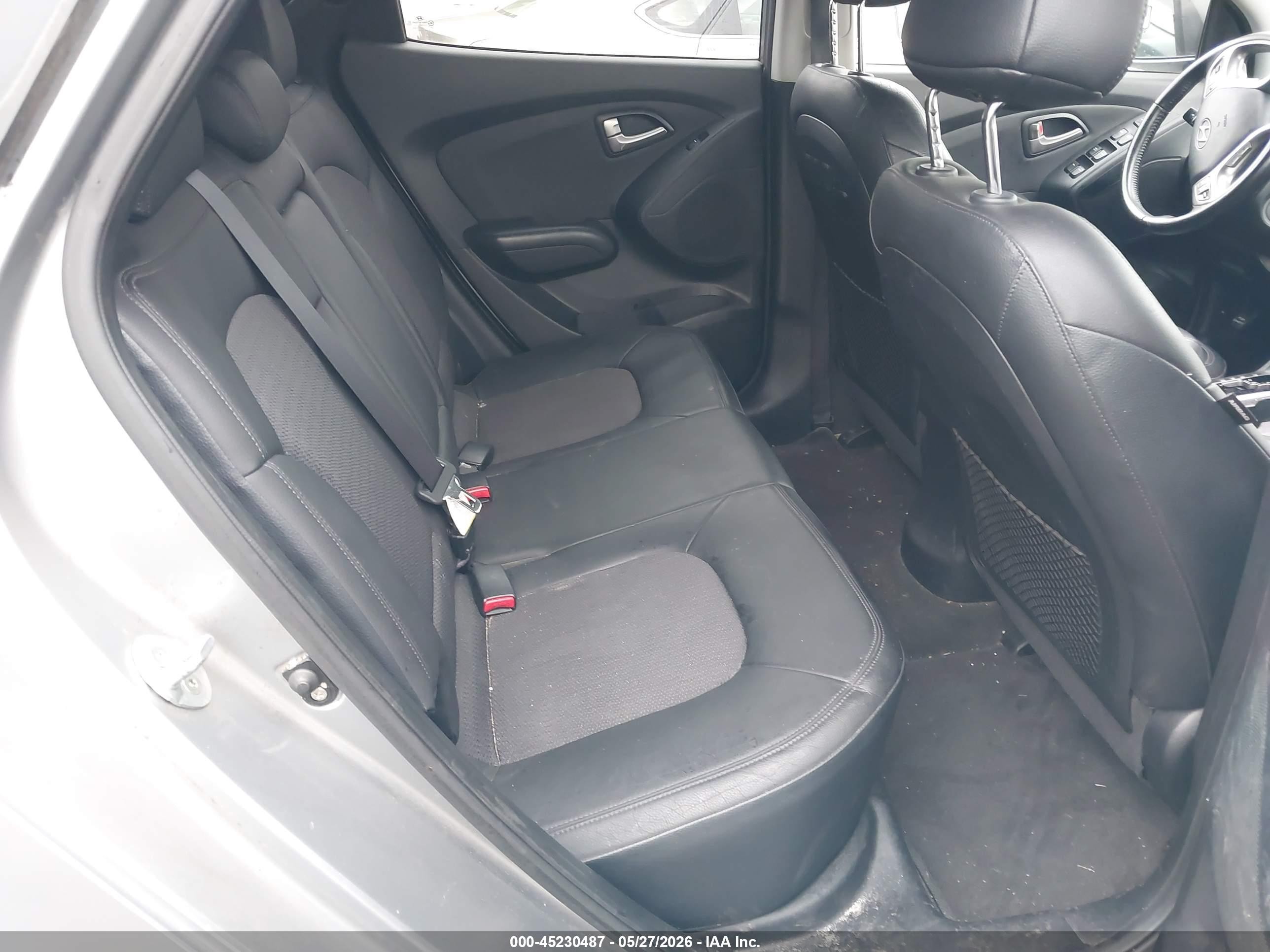 2010 Hyundai Tucson Gls Silver vin: KM8JU3AC4AU083912
