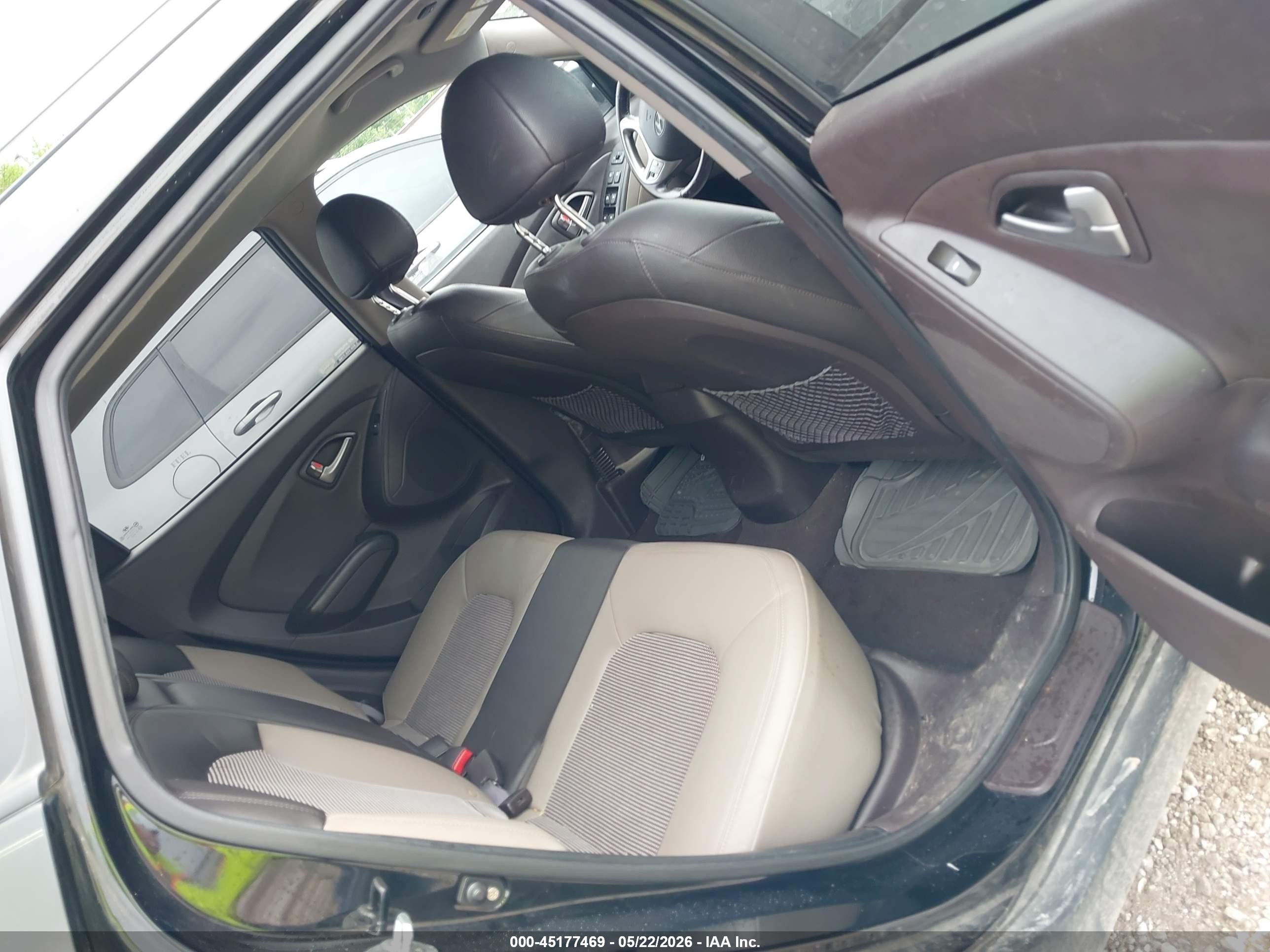2011 Hyundai Tucson Gls Black vin: KM8JU3AC4BU124783