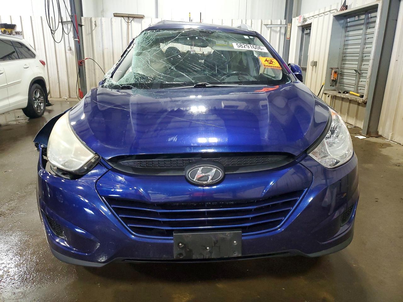 2011 Hyundai Tucson Gls Blue vin: KM8JU3AC4BU136657