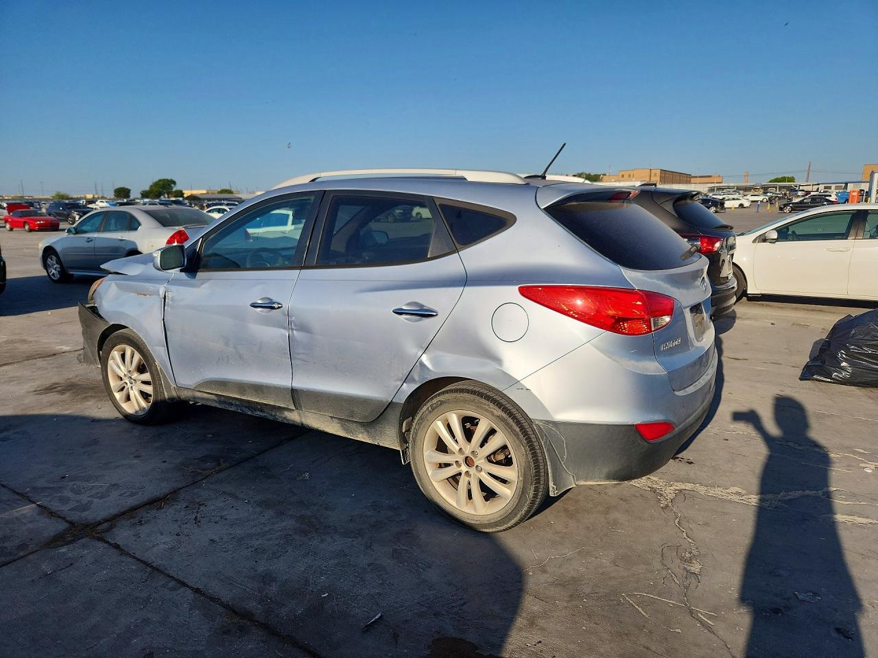 2011 Hyundai Tucson Limited Blue vin: KM8JU3AC4BU138151
