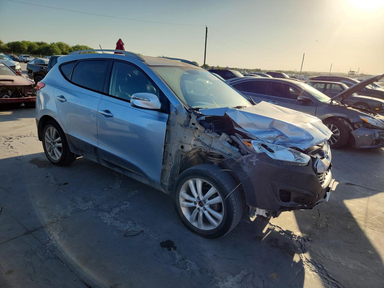 2011 Hyundai Tucson Limited Blue vin: KM8JU3AC4BU138151