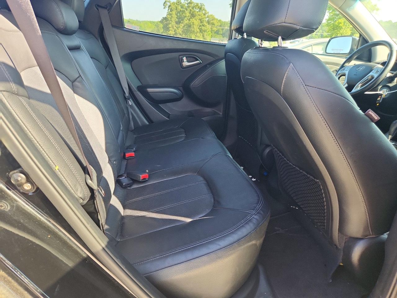 2011 Hyundai Tucson Limited Black vin: KM8JU3AC4BU169125