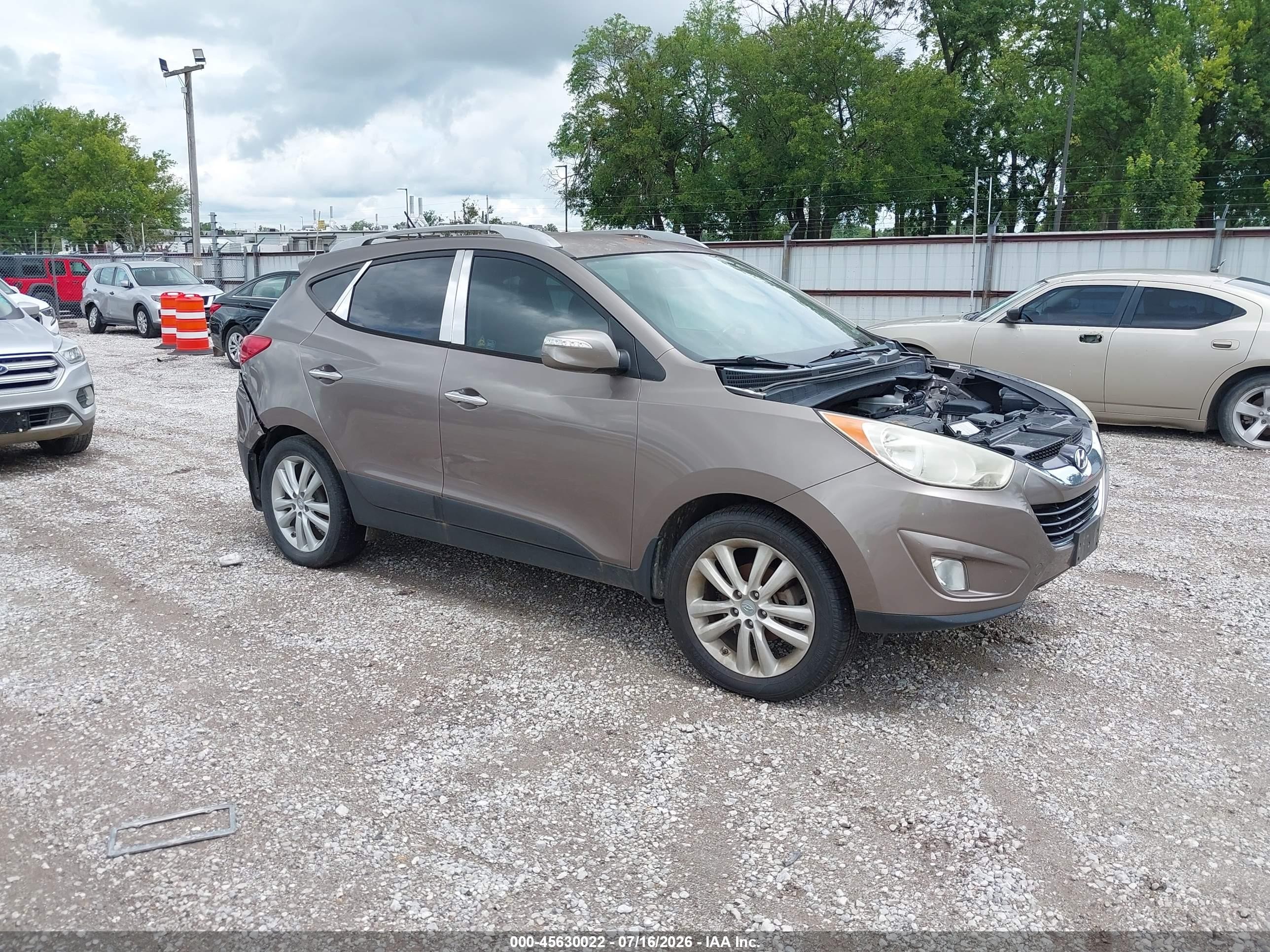 2011 Hyundai Tucson Limited Gold vin: KM8JU3AC4BU221742