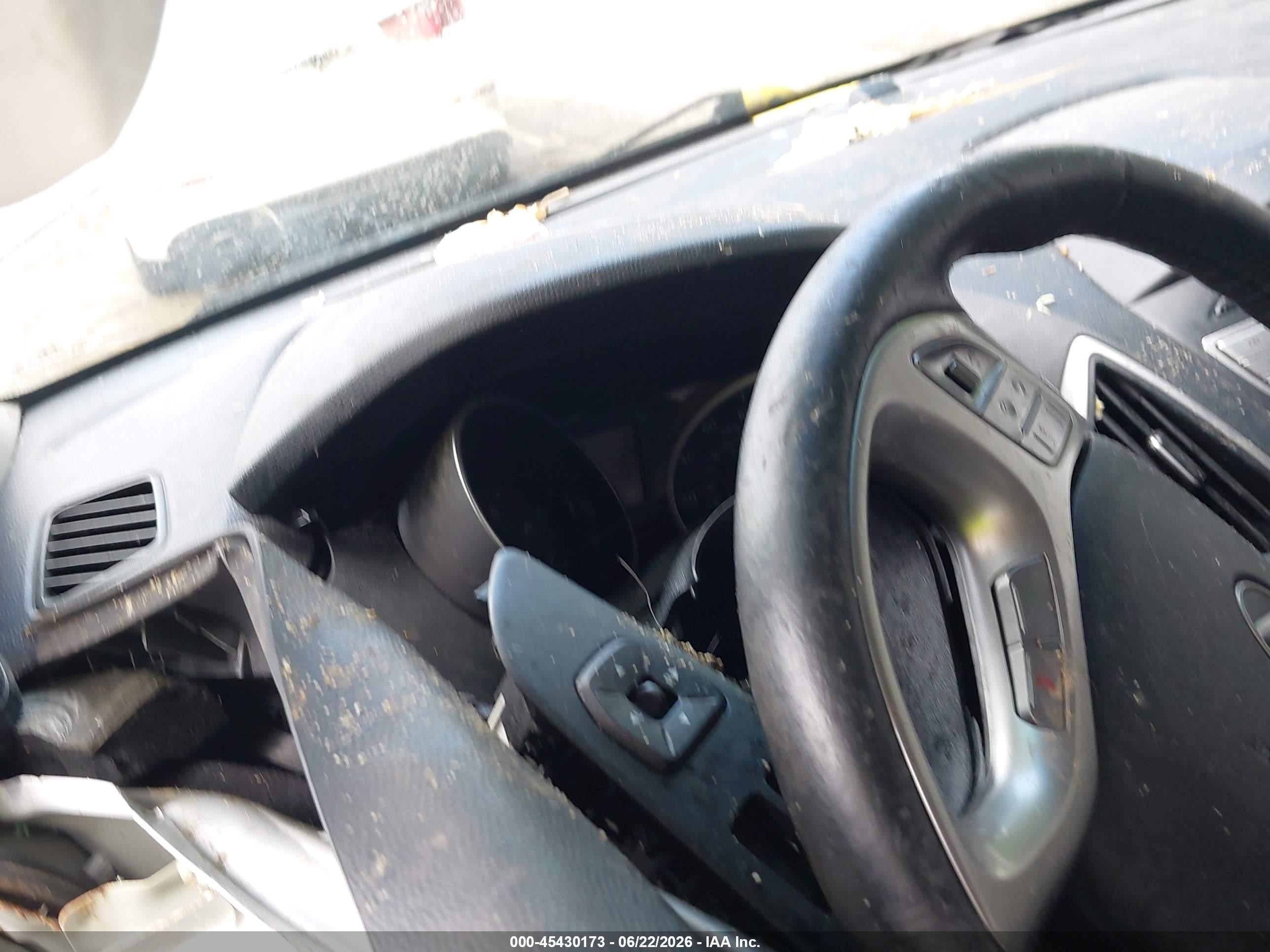 2012 Hyundai Tucson Limited Серебряный vin: KM8JU3AC4CU499462