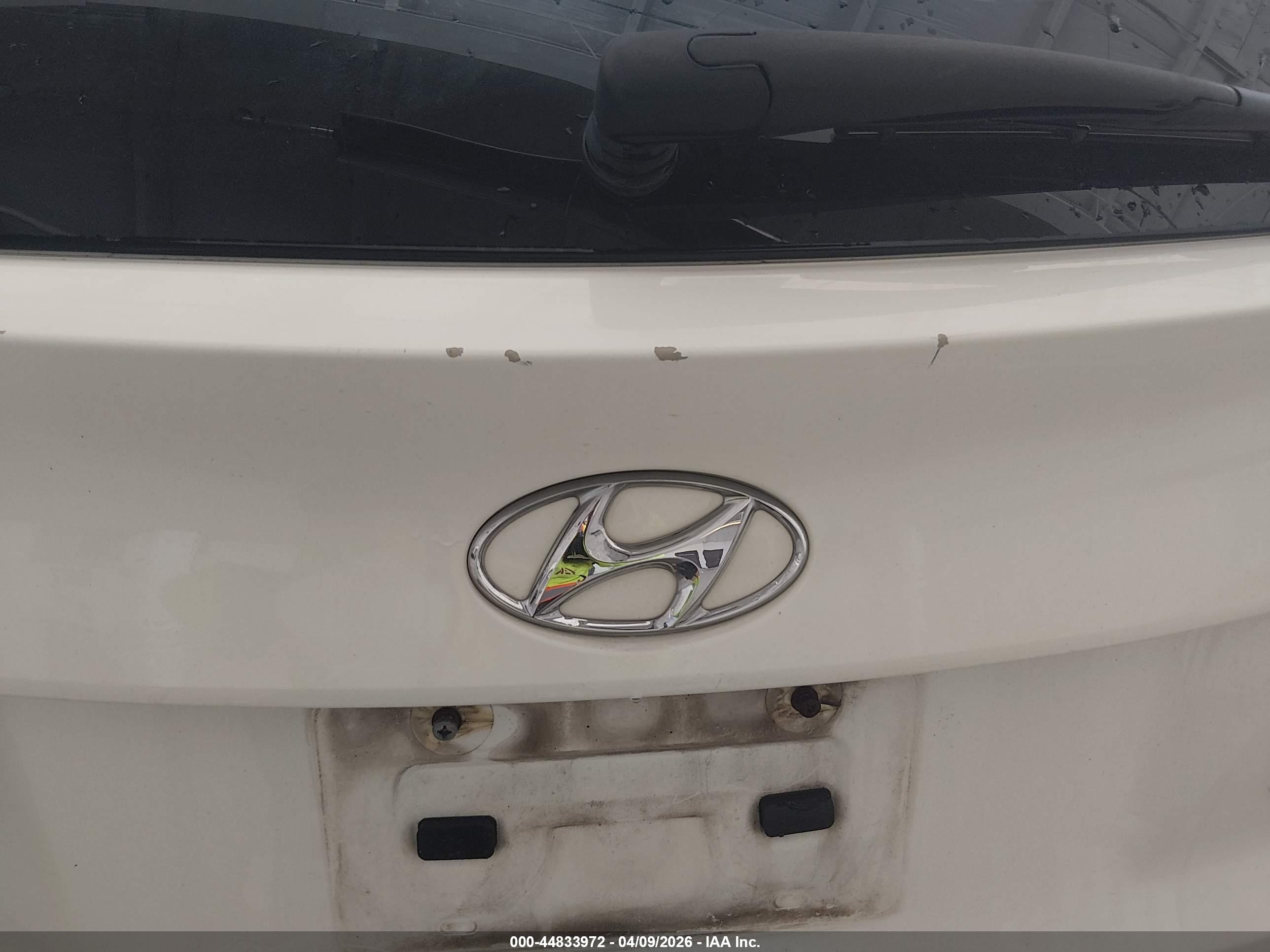 2012 Hyundai Tucson Gls White vin: KM8JU3AC4CU499672