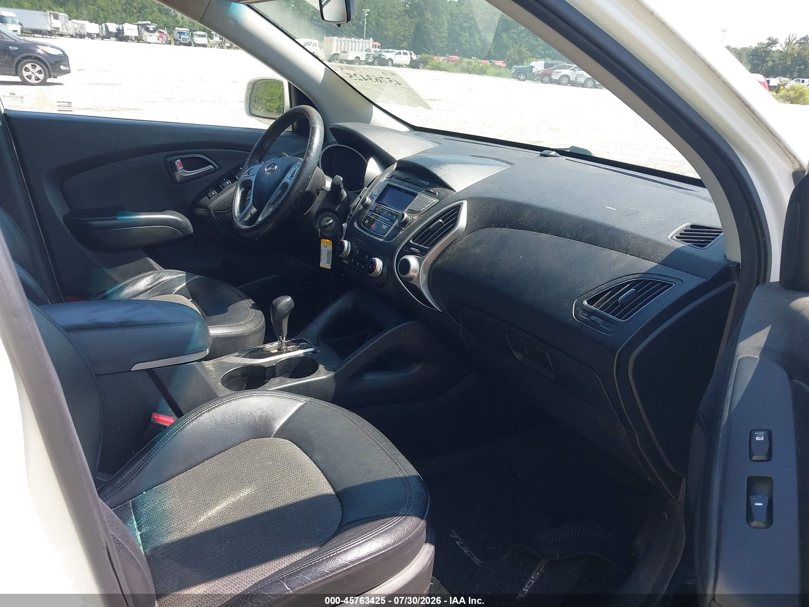 2012 Hyundai Tucson Gls White vin: KM8JU3AC4CU516115