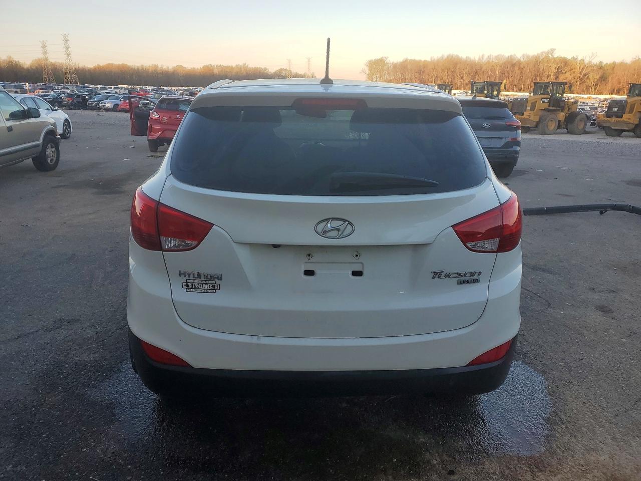 2013 Hyundai Tucson Limited White vin: KM8JU3AC4DU616152