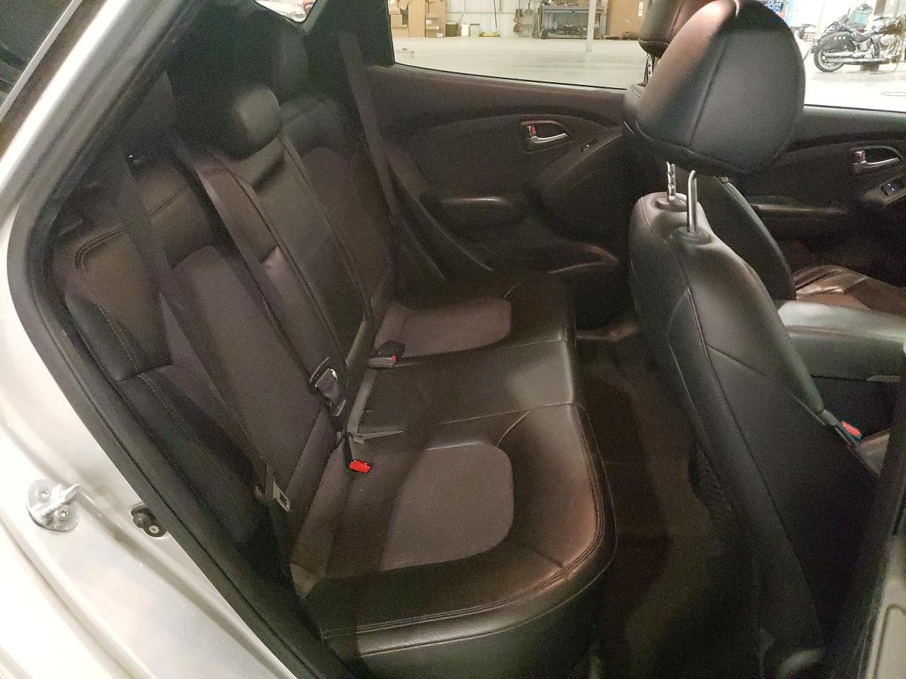 2011 Hyundai Tucson Gls Silver vin: KM8JU3AC5BU160062
