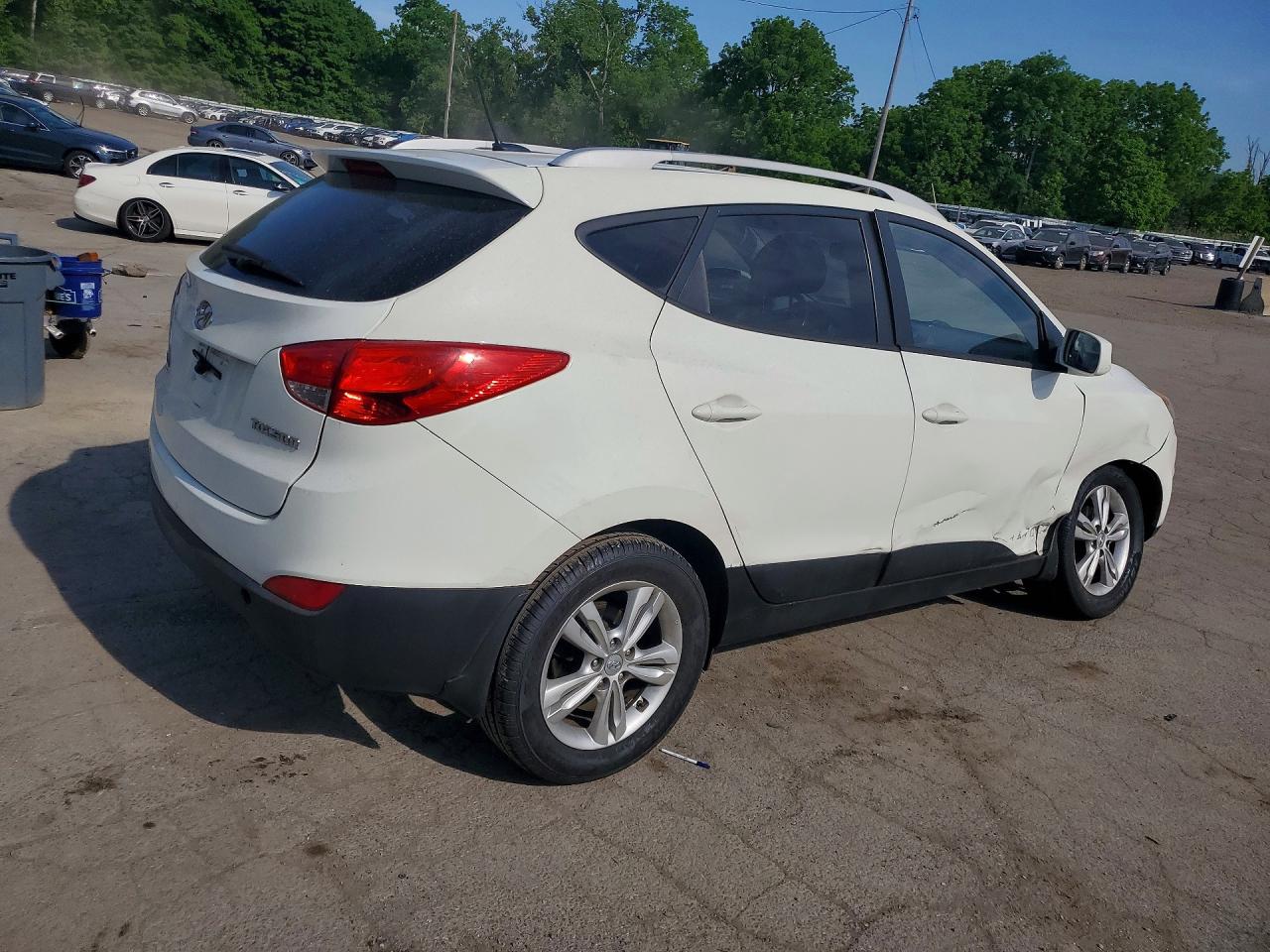 2011 Hyundai Tucson Gls White vin: KM8JU3AC5BU193398