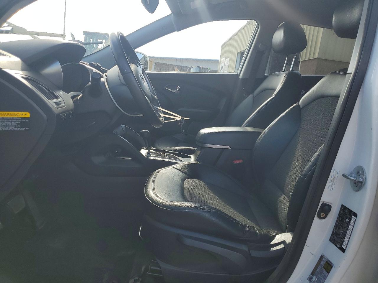 2011 Hyundai Tucson Gls White vin: KM8JU3AC5BU193398
