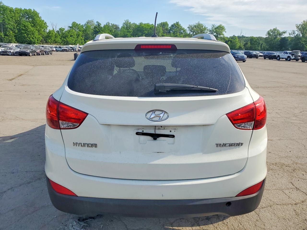 2011 Hyundai Tucson Gls White vin: KM8JU3AC5BU193398