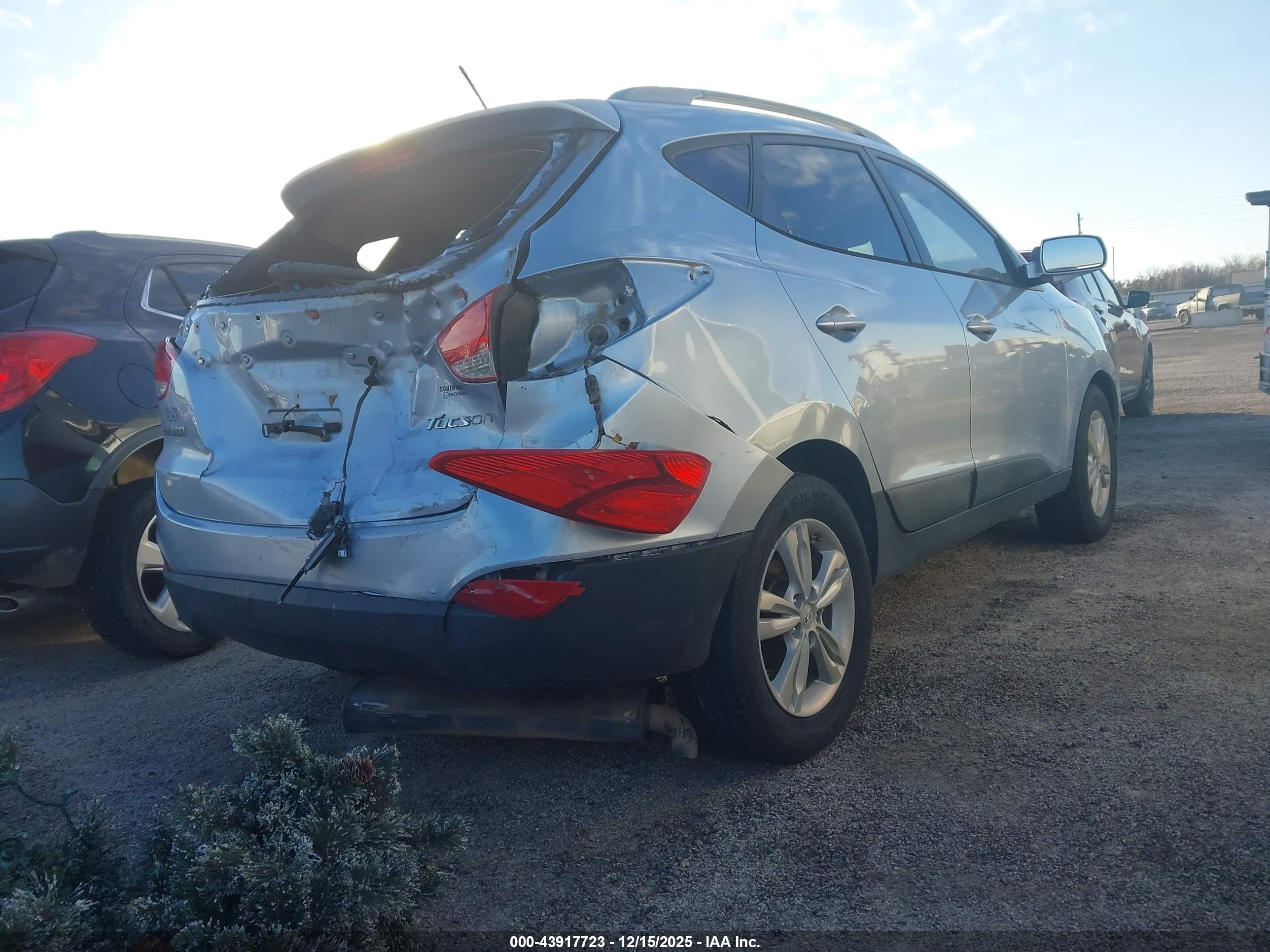 2011 Hyundai Tucson Gls Silver vin: KM8JU3AC5BU198861