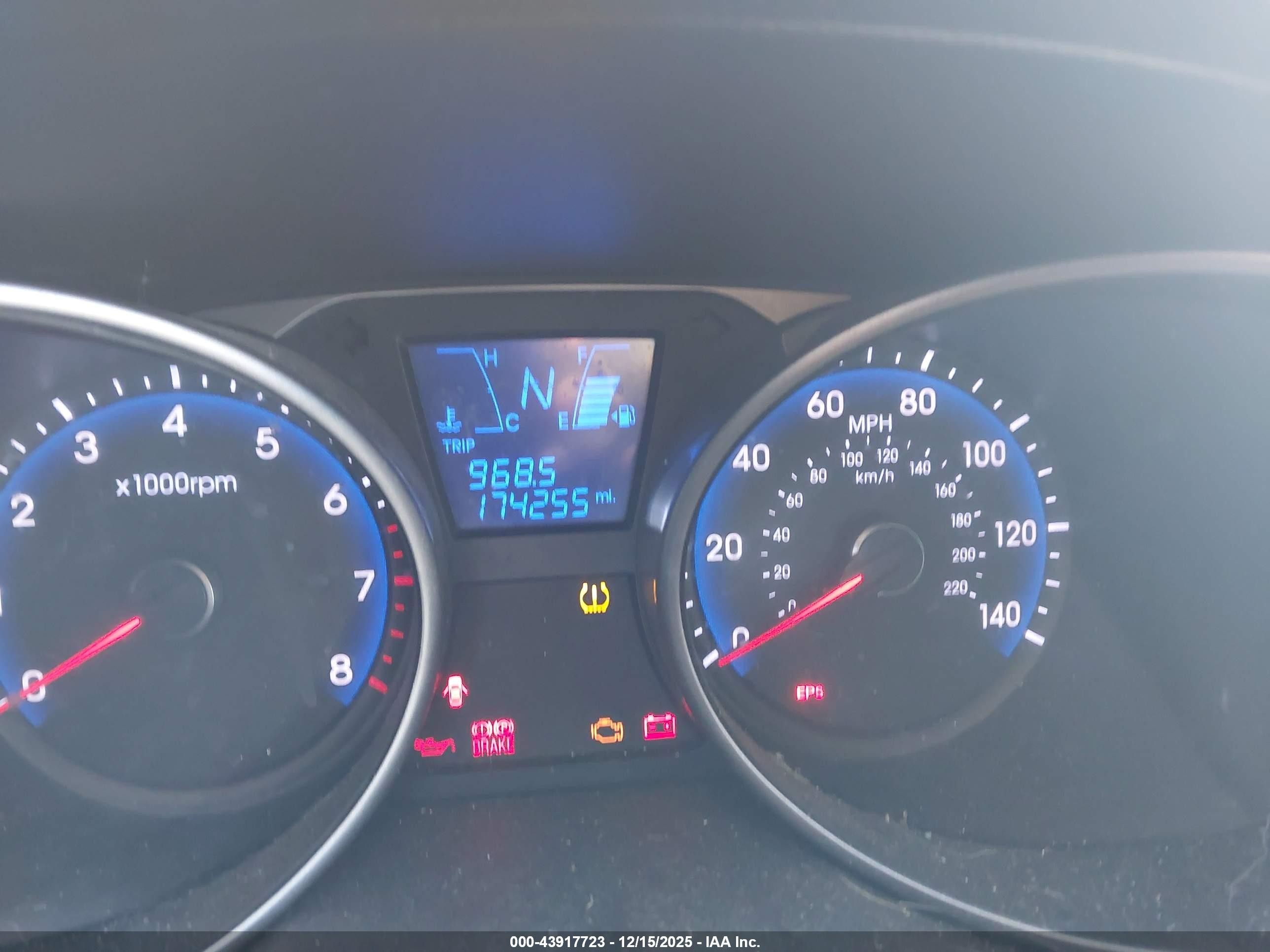 2011 Hyundai Tucson Gls Silver vin: KM8JU3AC5BU198861