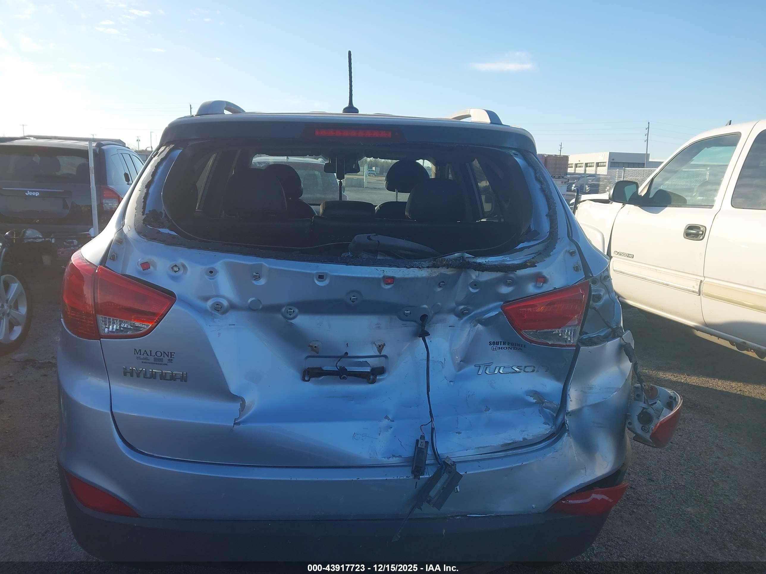 2011 Hyundai Tucson Gls Silver vin: KM8JU3AC5BU198861
