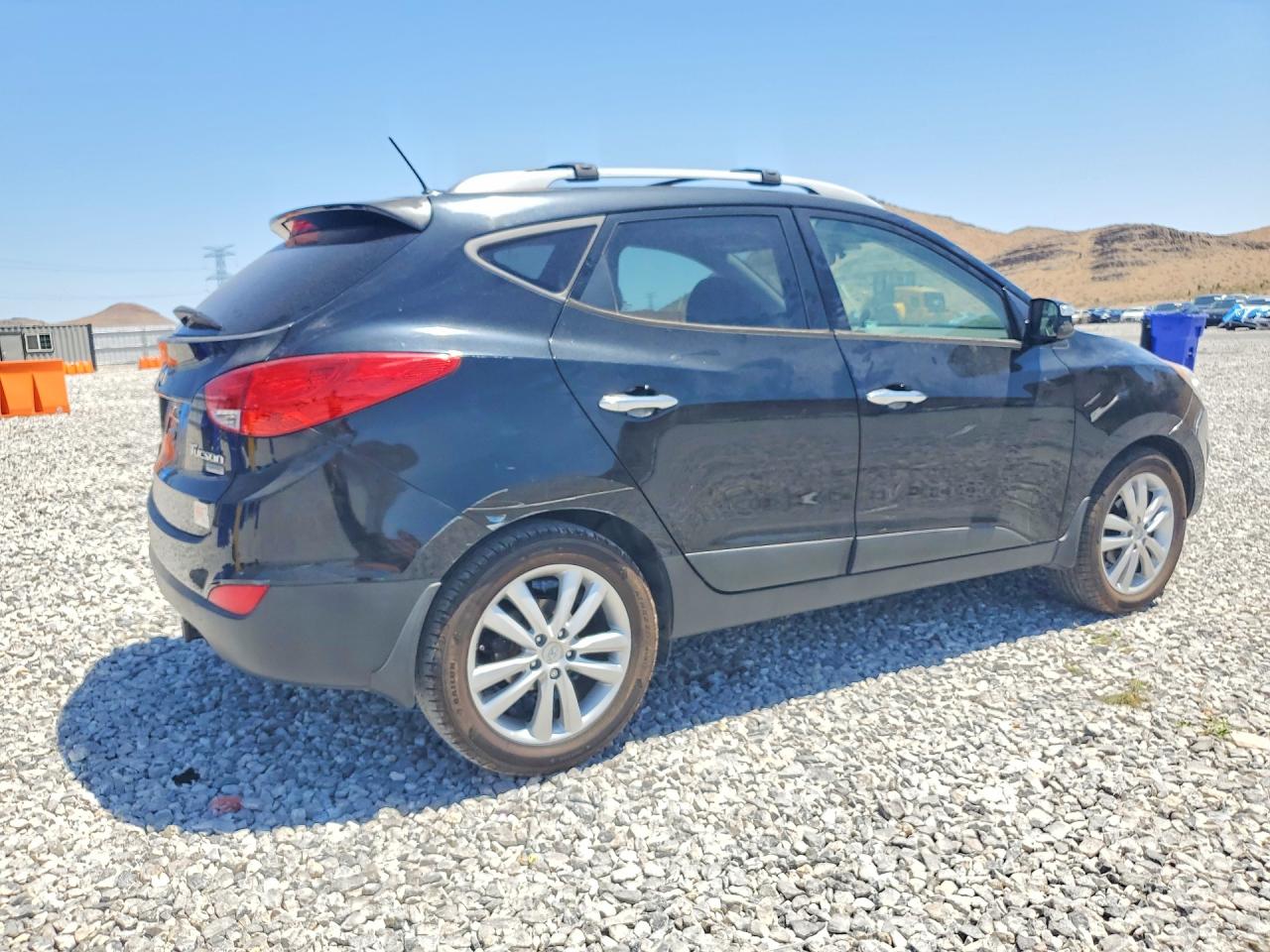 2011 Hyundai Tucson Limited Black vin: KM8JU3AC5BU292402