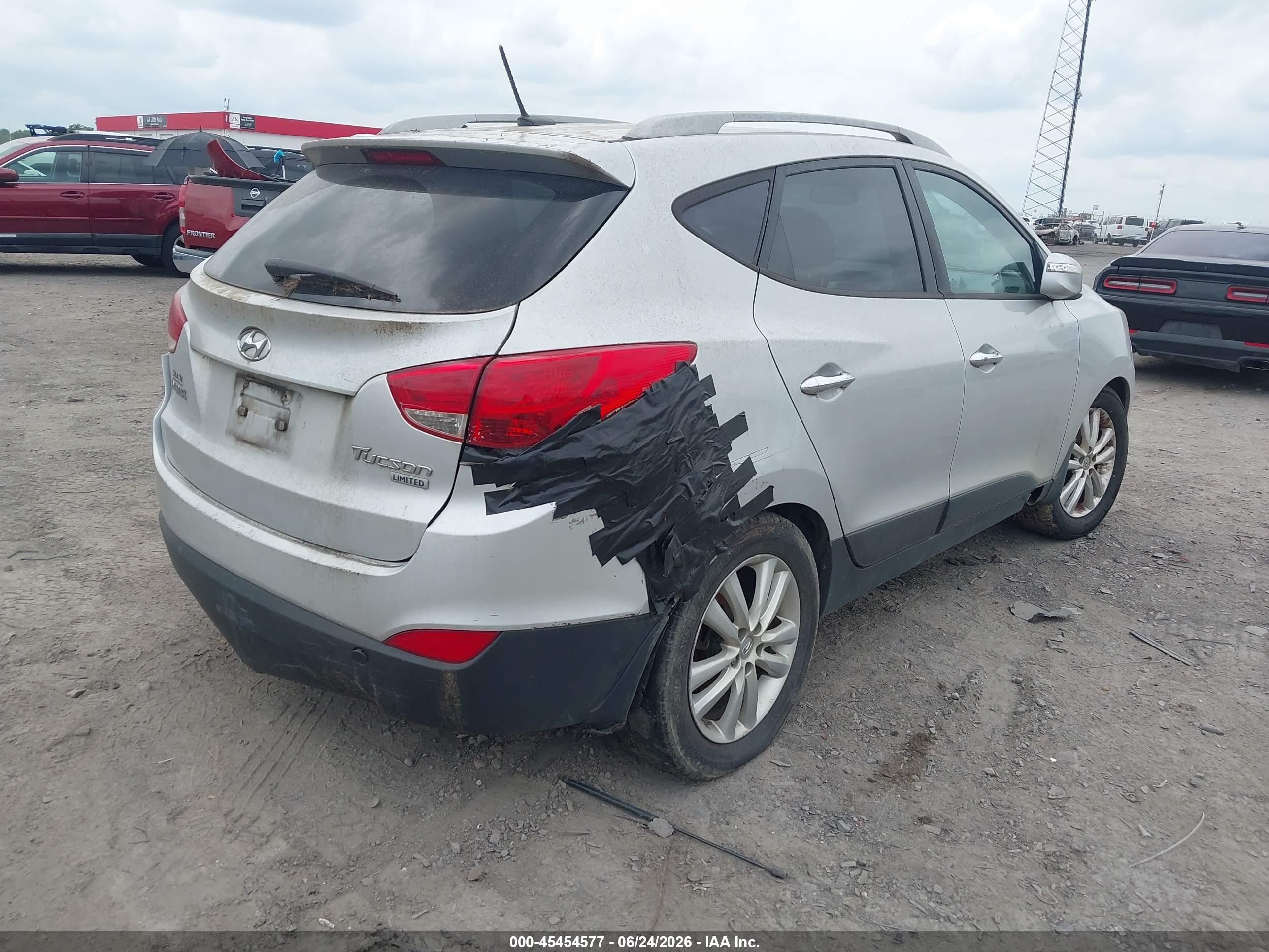 2013 Hyundai Tucson Limited Серебряный vin: KM8JU3AC5DU578043