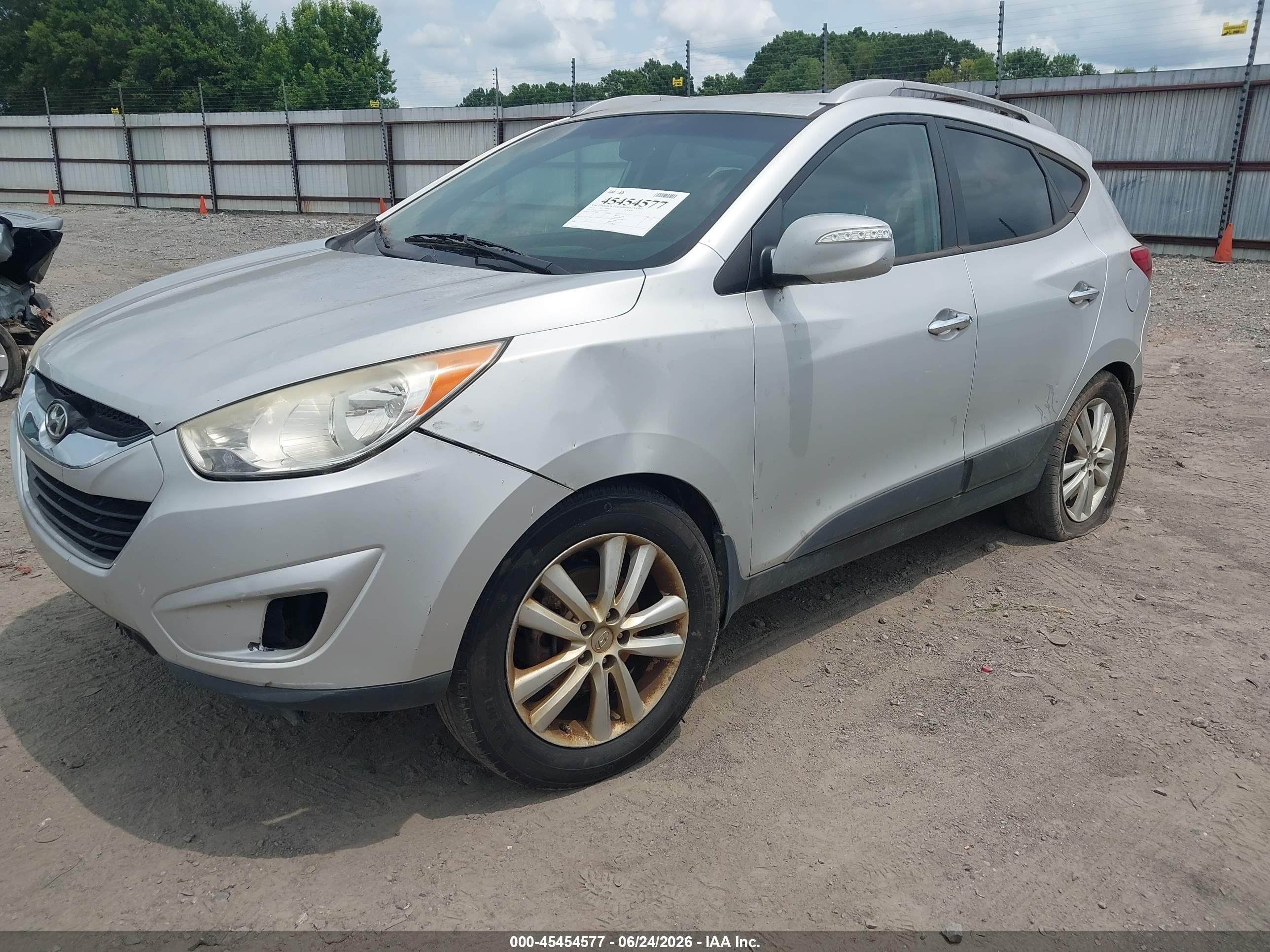 2013 Hyundai Tucson Limited Серебряный vin: KM8JU3AC5DU578043