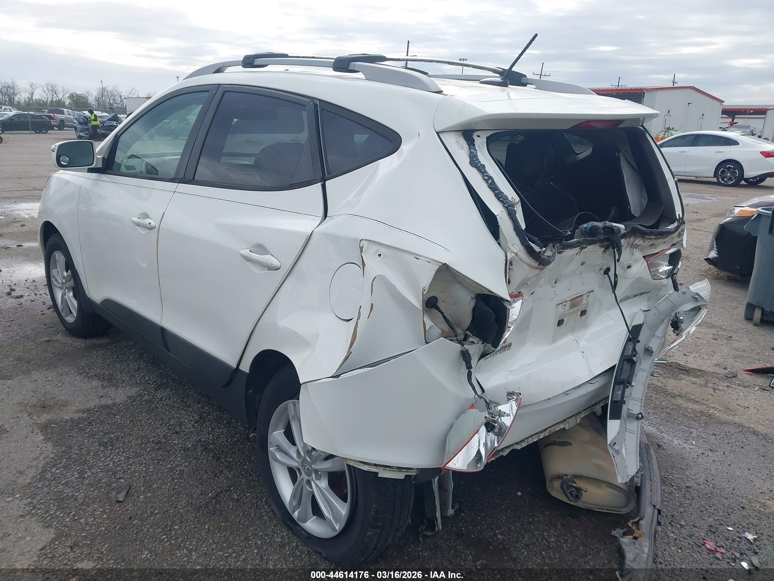 2013 Hyundai Tucson Gls Белый vin: KM8JU3AC5DU663030