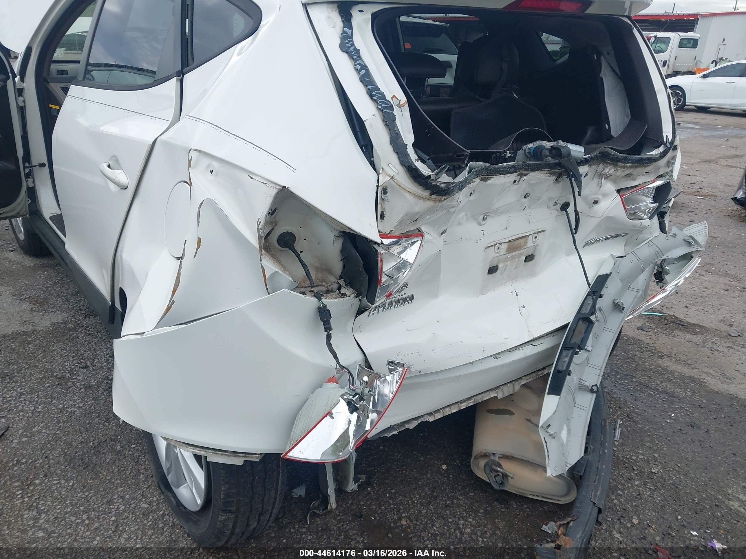 2013 Hyundai Tucson Gls Белый vin: KM8JU3AC5DU663030