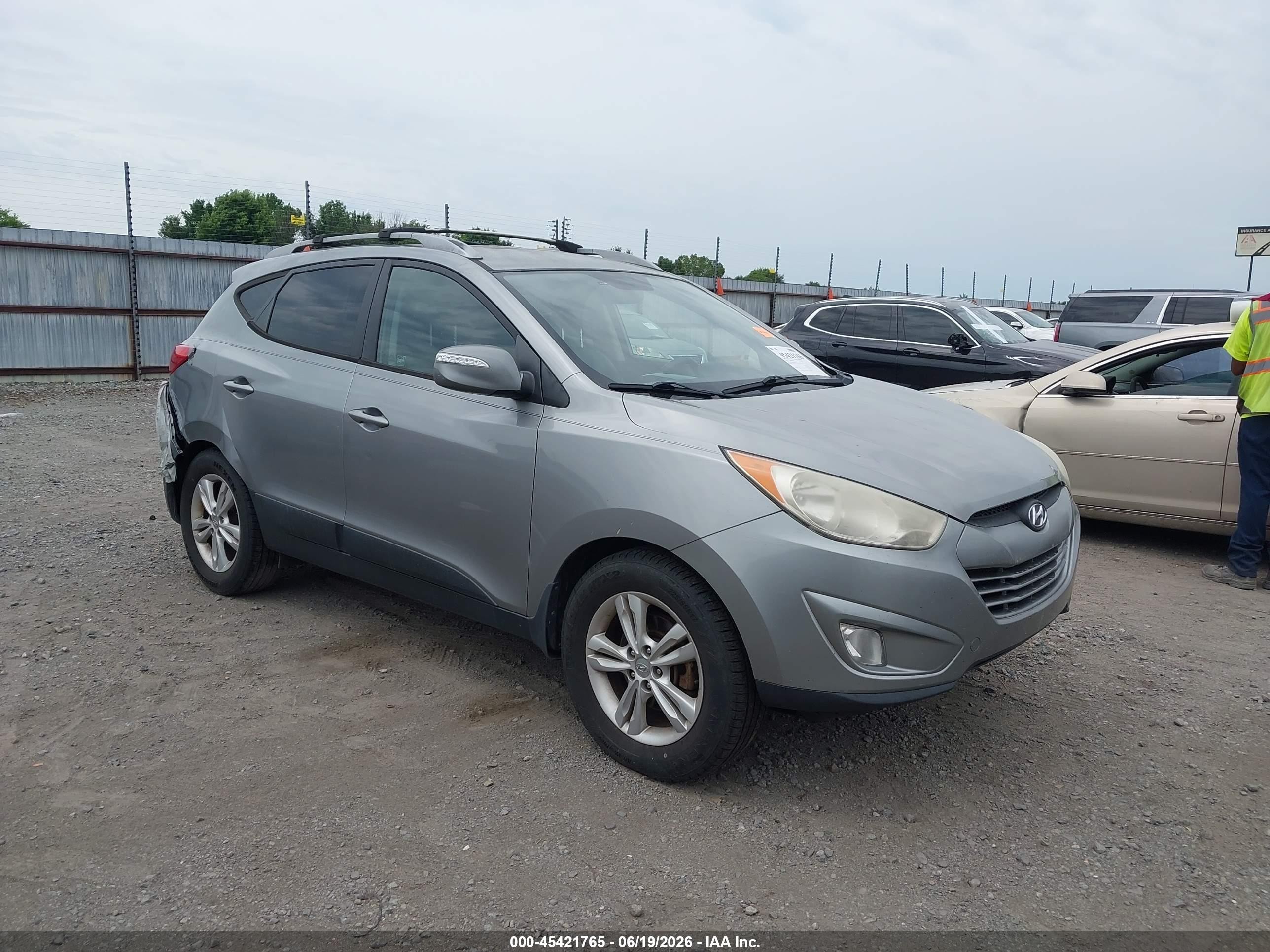 2013 Hyundai Tucson Gls Серый vin: KM8JU3AC5DU667904