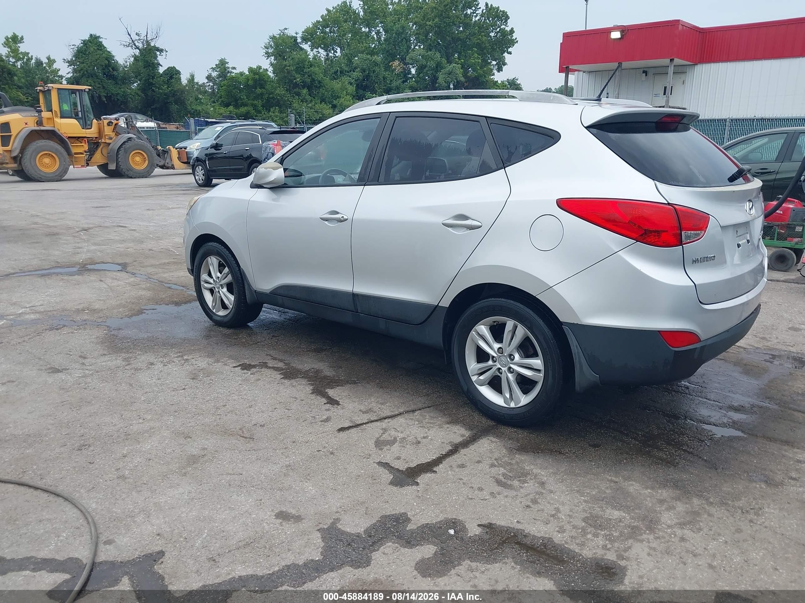 2011 Hyundai Tucson Gls Silver vin: KM8JU3AC6BU192504