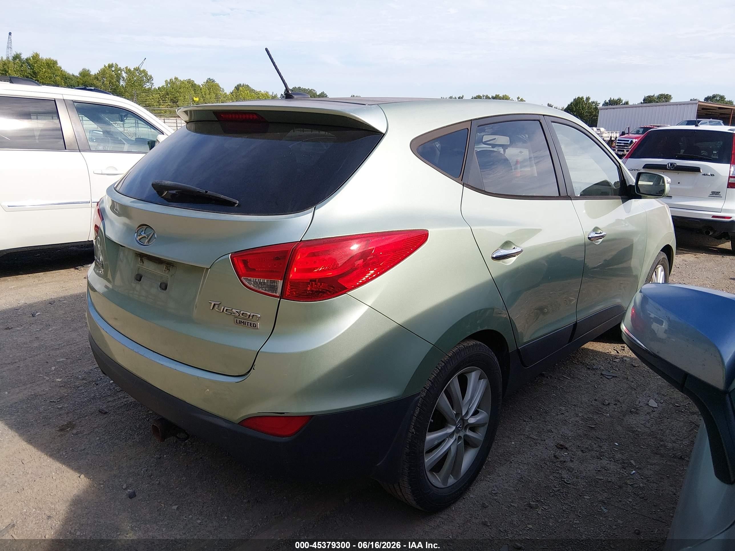 2011 Hyundai Tucson Limited Зеленый vin: KM8JU3AC6BU213738