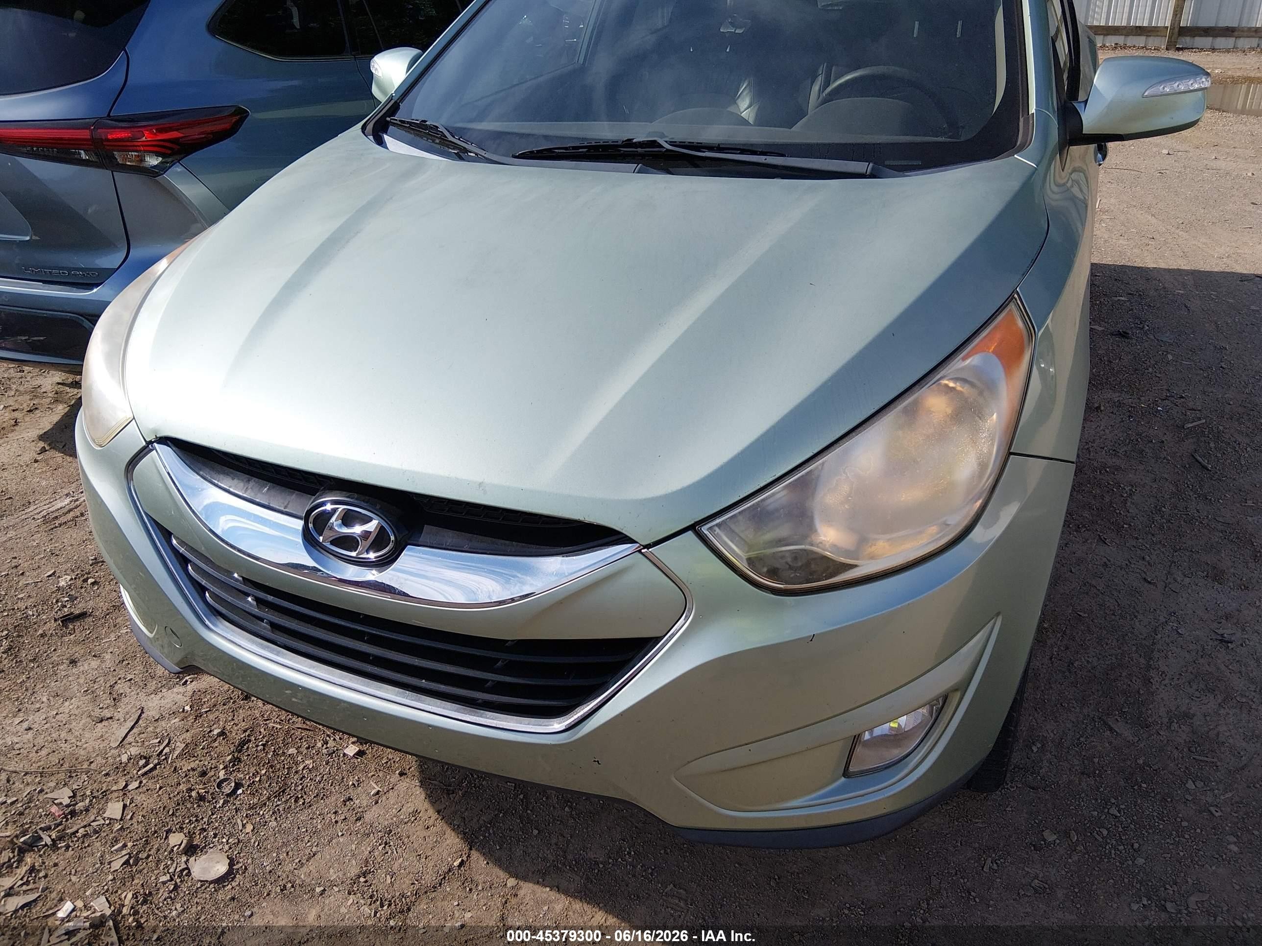 2011 Hyundai Tucson Limited Зеленый vin: KM8JU3AC6BU213738