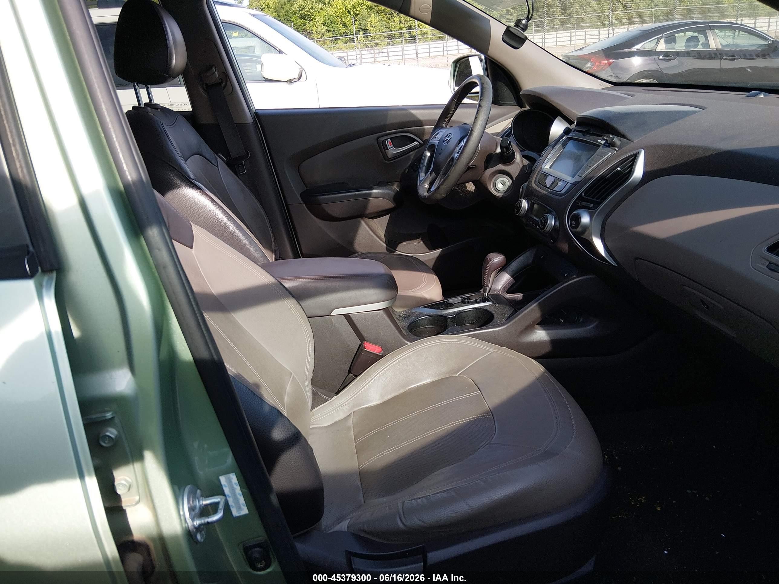 2011 Hyundai Tucson Limited Зеленый vin: KM8JU3AC6BU213738