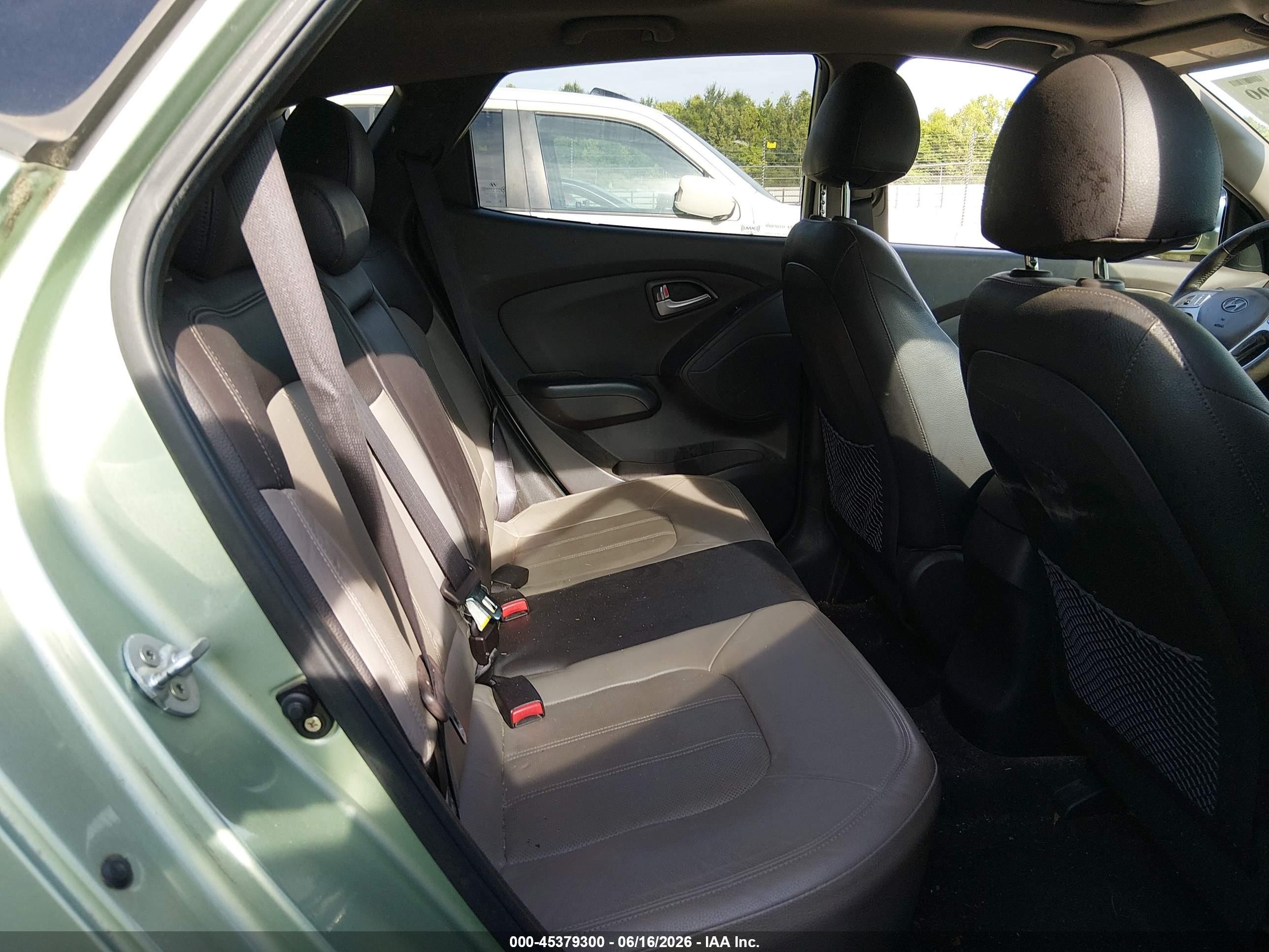 2011 Hyundai Tucson Limited Зеленый vin: KM8JU3AC6BU213738