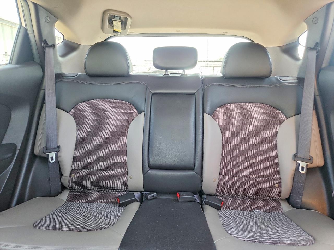2011 Hyundai Tucson Gls Tan vin: KM8JU3AC6BU261837