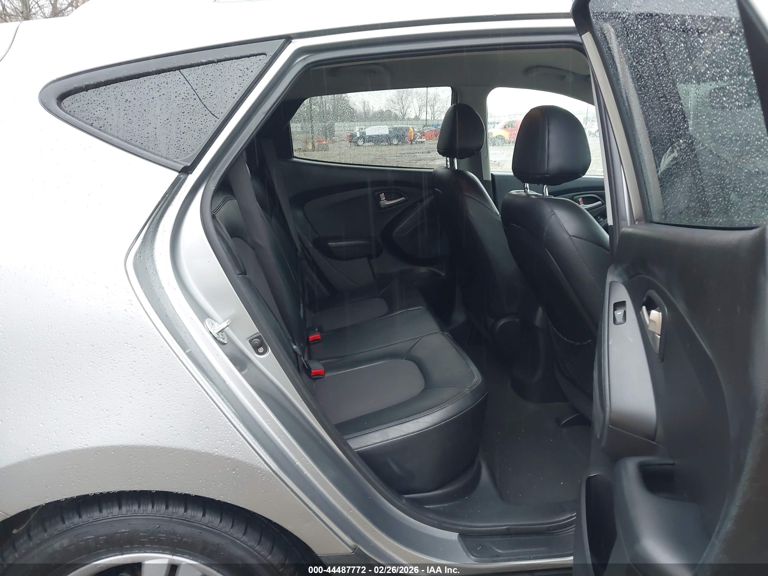 2012 Hyundai Tucson Gls Gray vin: KM8JU3AC6CU442793