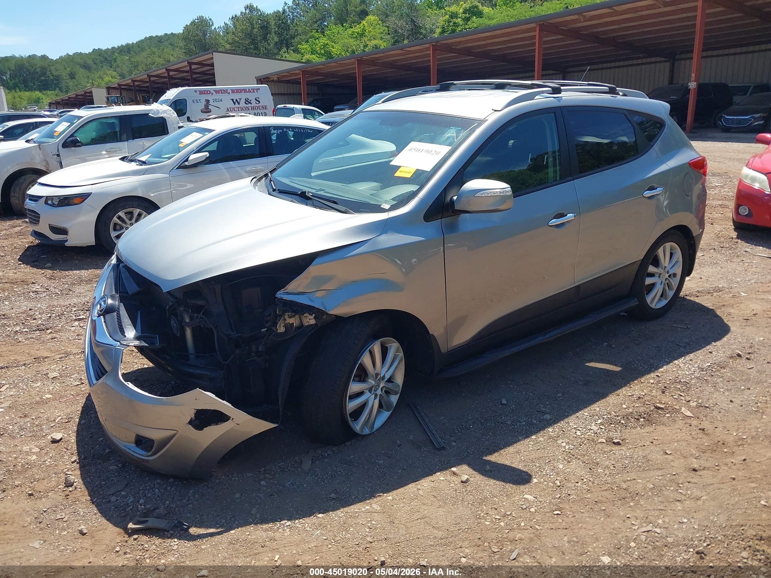 2012 Hyundai Tucson Limited Silver vin: KM8JU3AC6CU447041