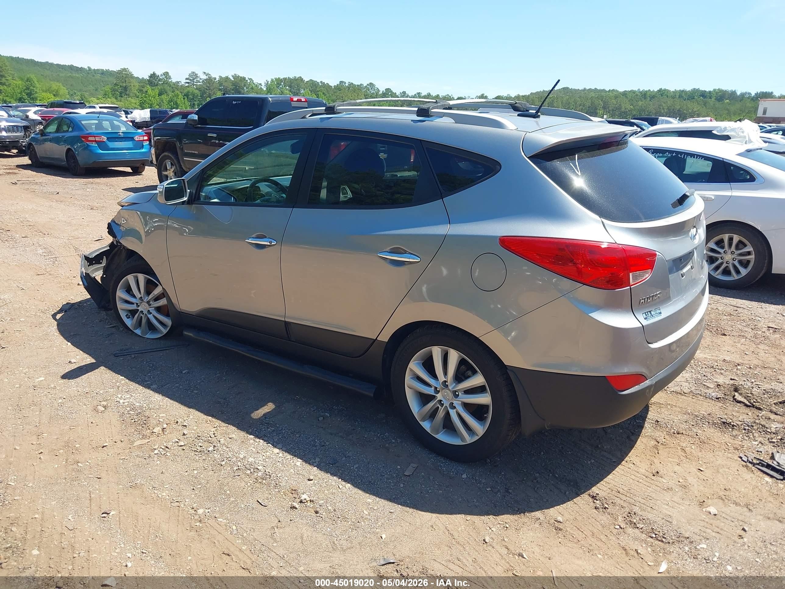 2012 Hyundai Tucson Limited Silver vin: KM8JU3AC6CU447041