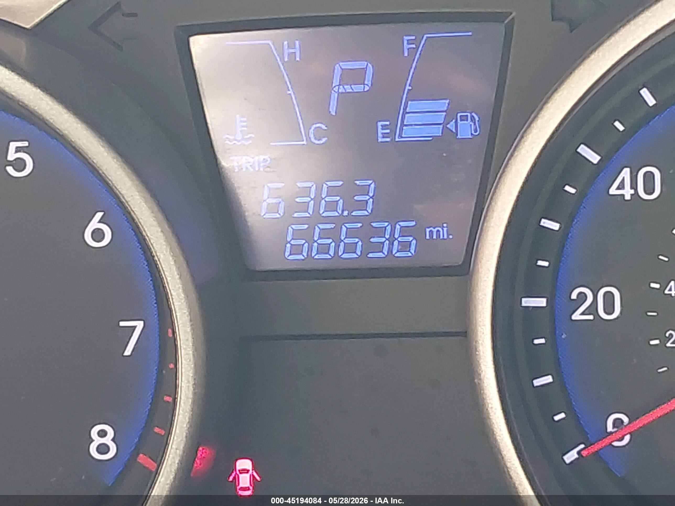 2012 Hyundai Tucson Limited Silver vin: KM8JU3AC6CU490116